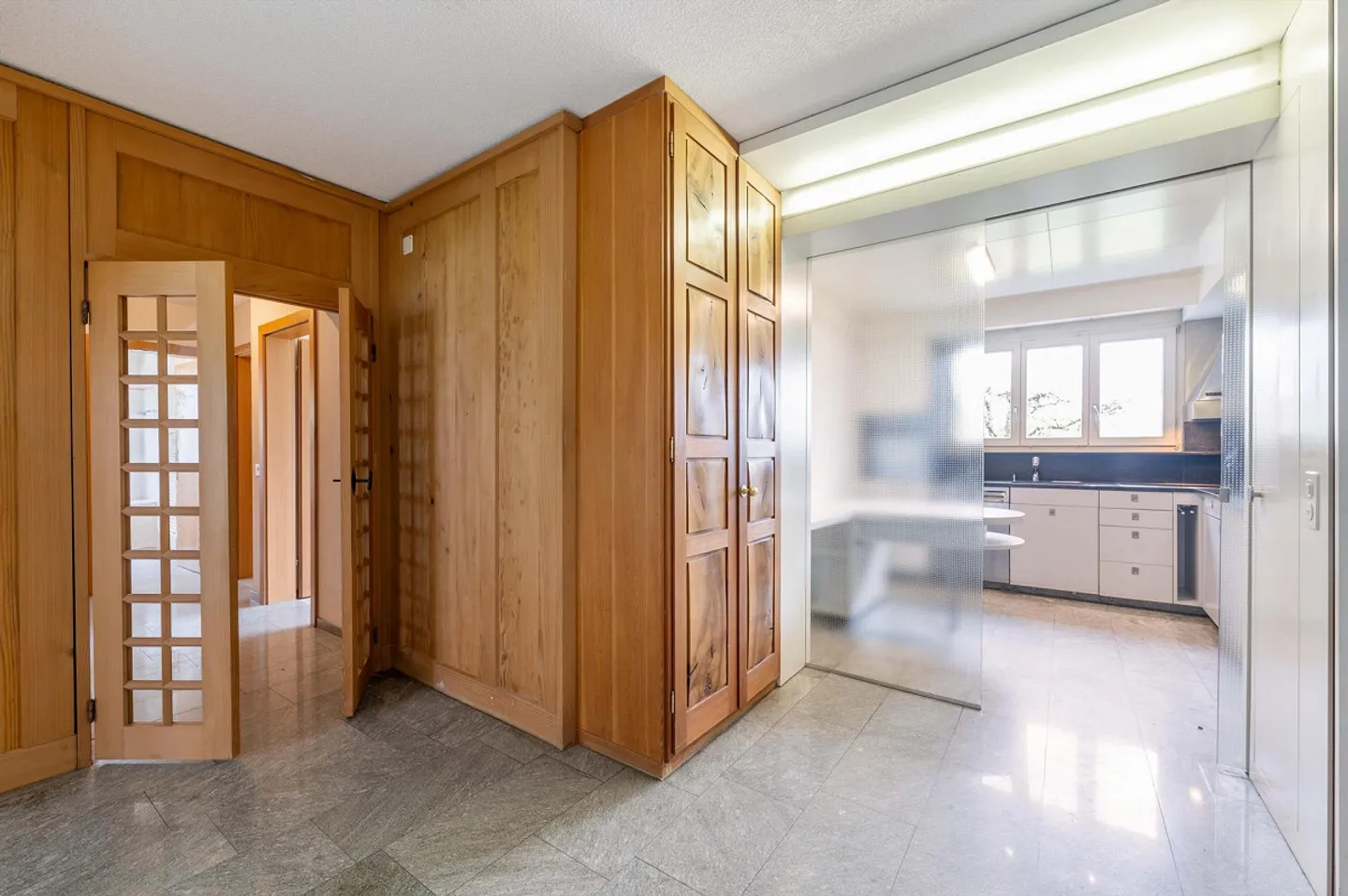 Grosszügige Gartenwohnung an ruhiger, zentraler Lage - Foto 2 von 12