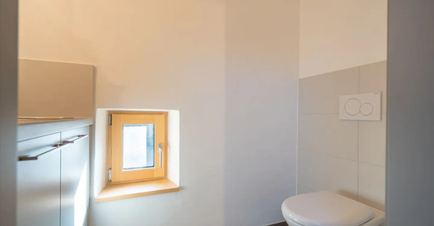 Edificio ad uso misto in affitto - Foto 5 di 7