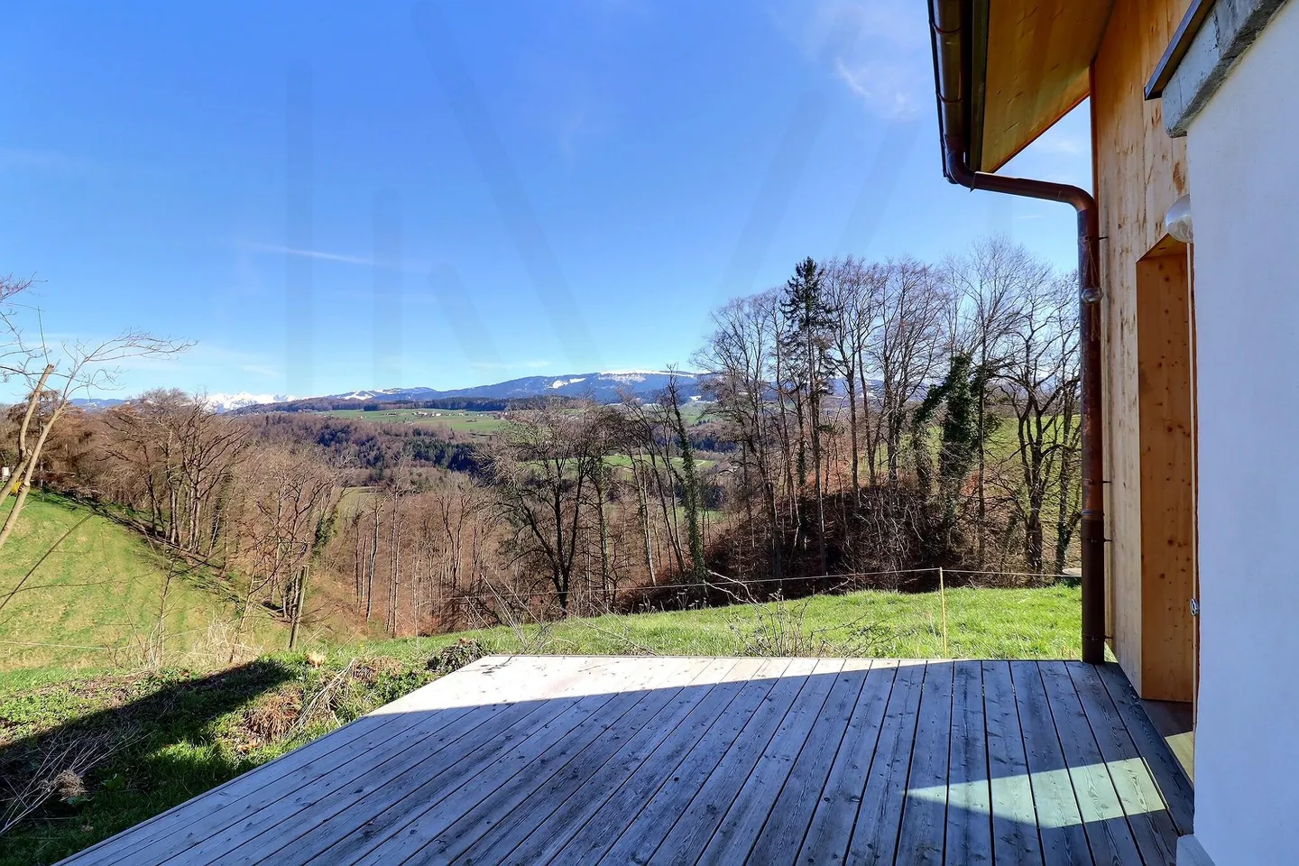 Charming individual house in PPE with exceptional panoramic view! - Photo 1 of 13