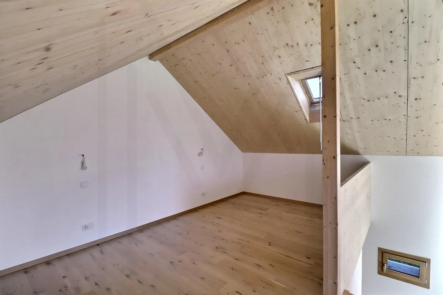 Charming individual house in PPE with exceptional panoramic view! - Photo 7 of 13