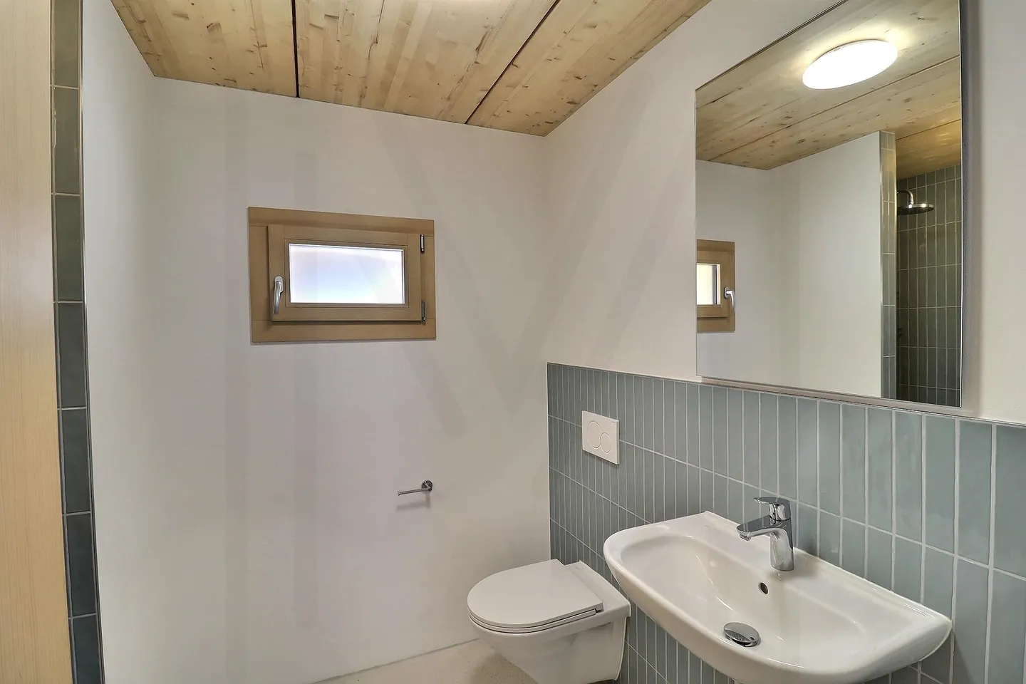 Charming individual house in PPE with exceptional panoramic view! - Photo 9 of 13