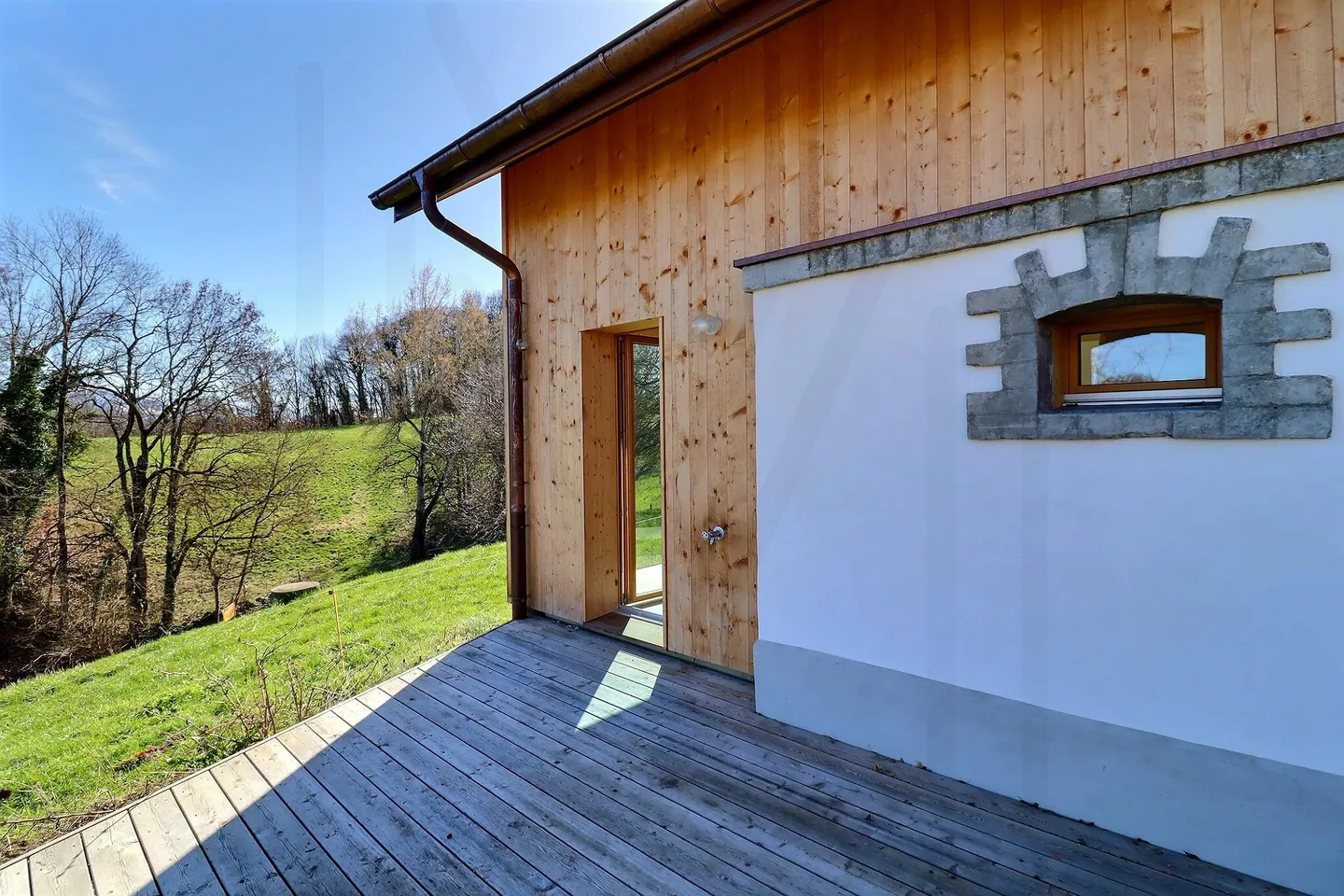 Charming individual house in PPE with exceptional panoramic view! - Photo 12 of 13