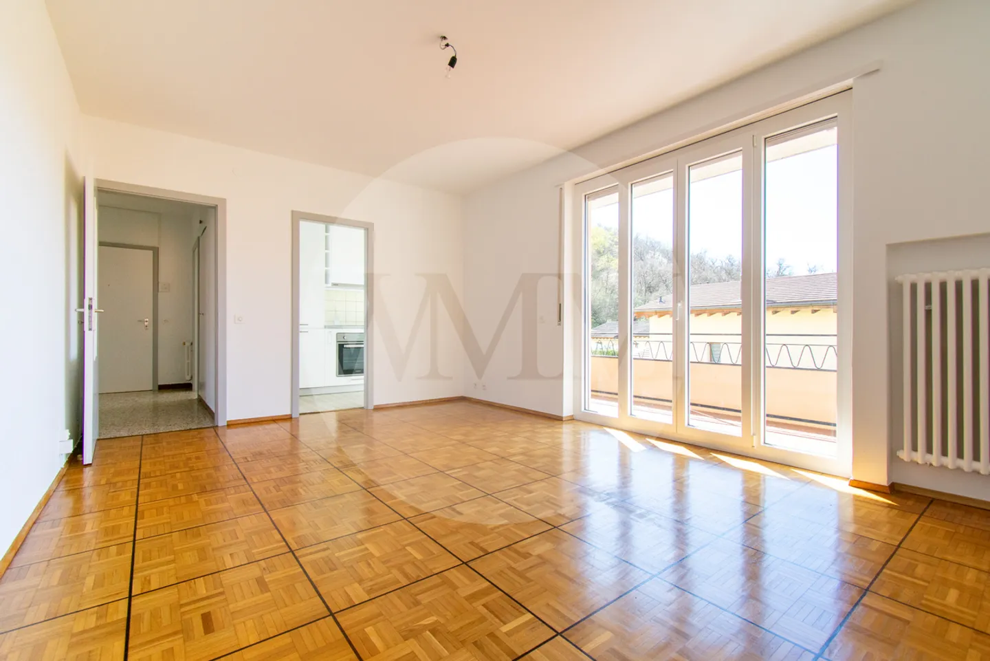 APPARTEMENT CONFORTABLE 4 PIÈCES À LAMONE - Photo 5 sur 10