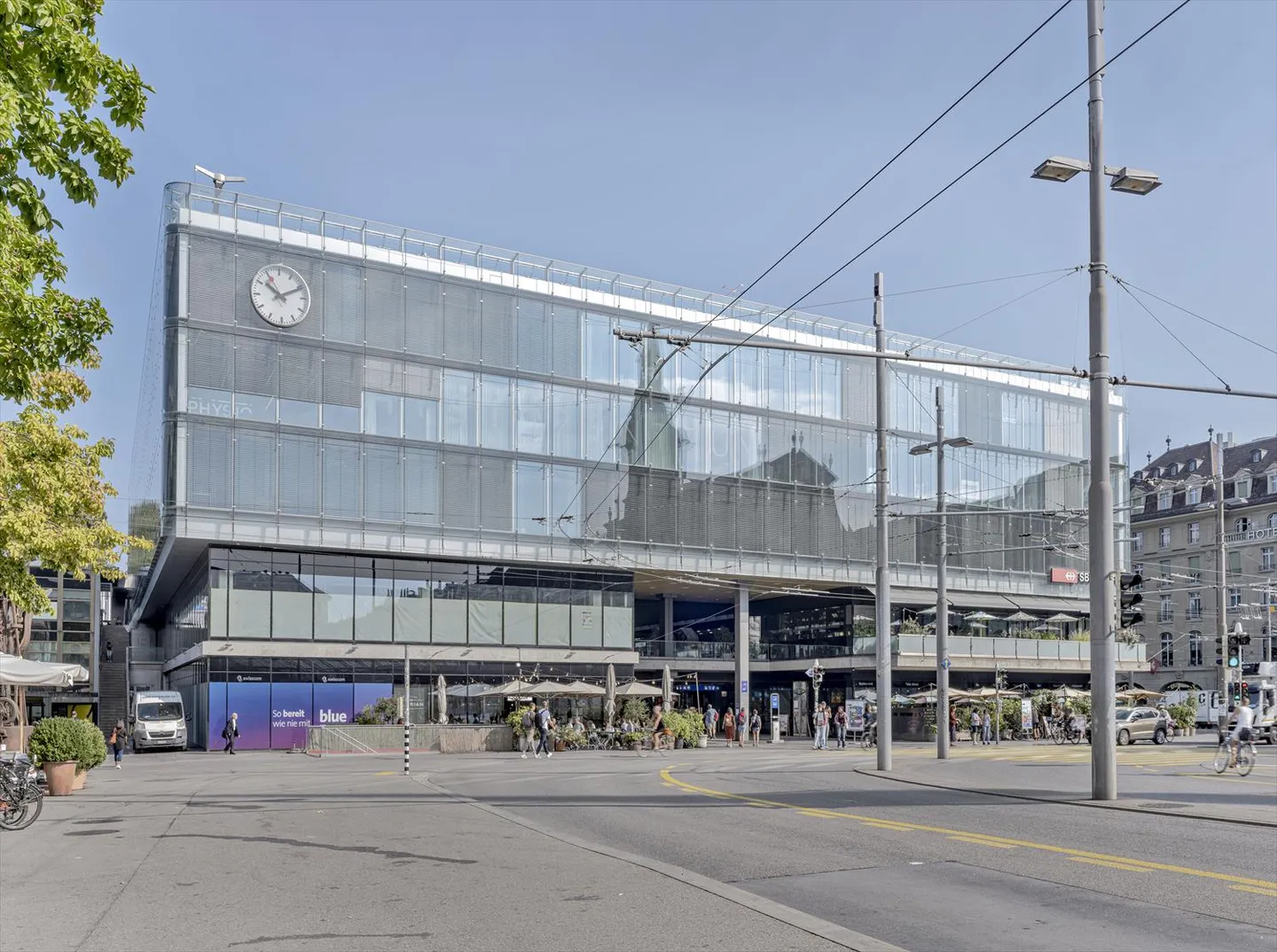 Ufficio open space nell'edificio principale della stazione di Berna - Foto 2 di 4