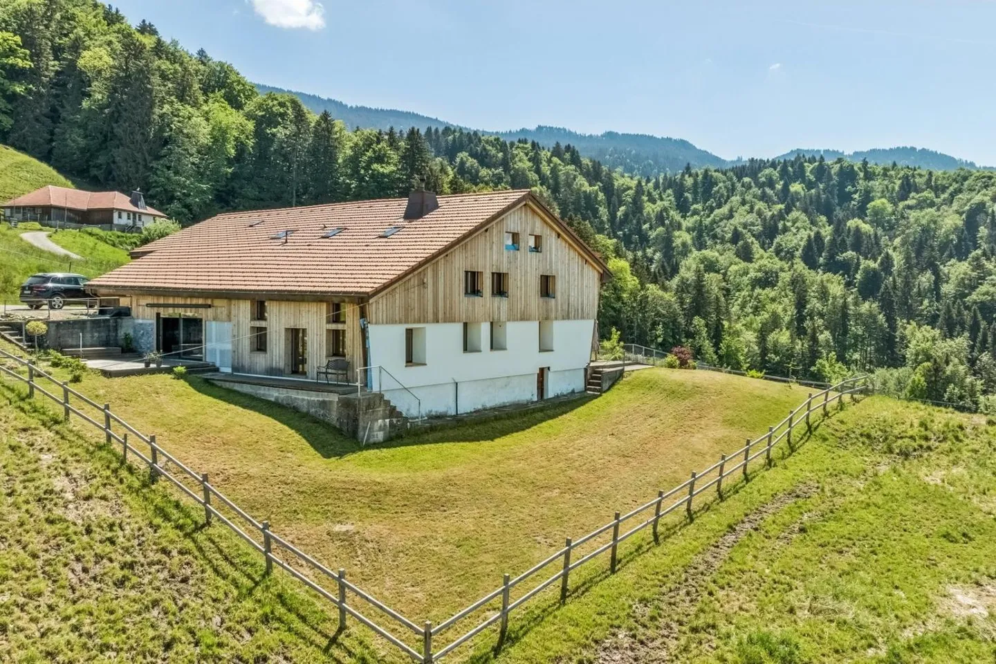 Elegante casa residenziale con vista incomparabile sul lago e sulle montagne - Foto 12 di 12
