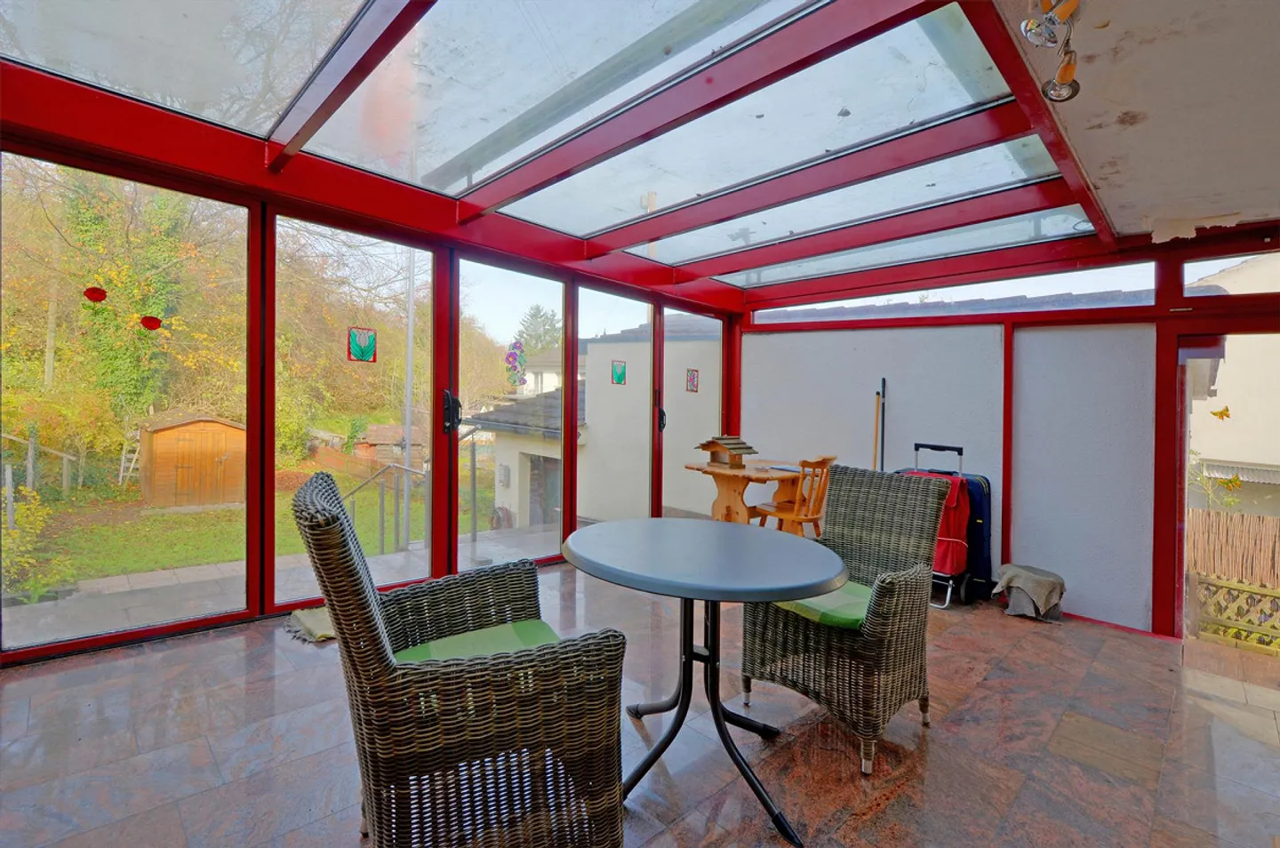 Vivre avec une ambiance de village et à proximité de la ville - Photo 2 sur 10