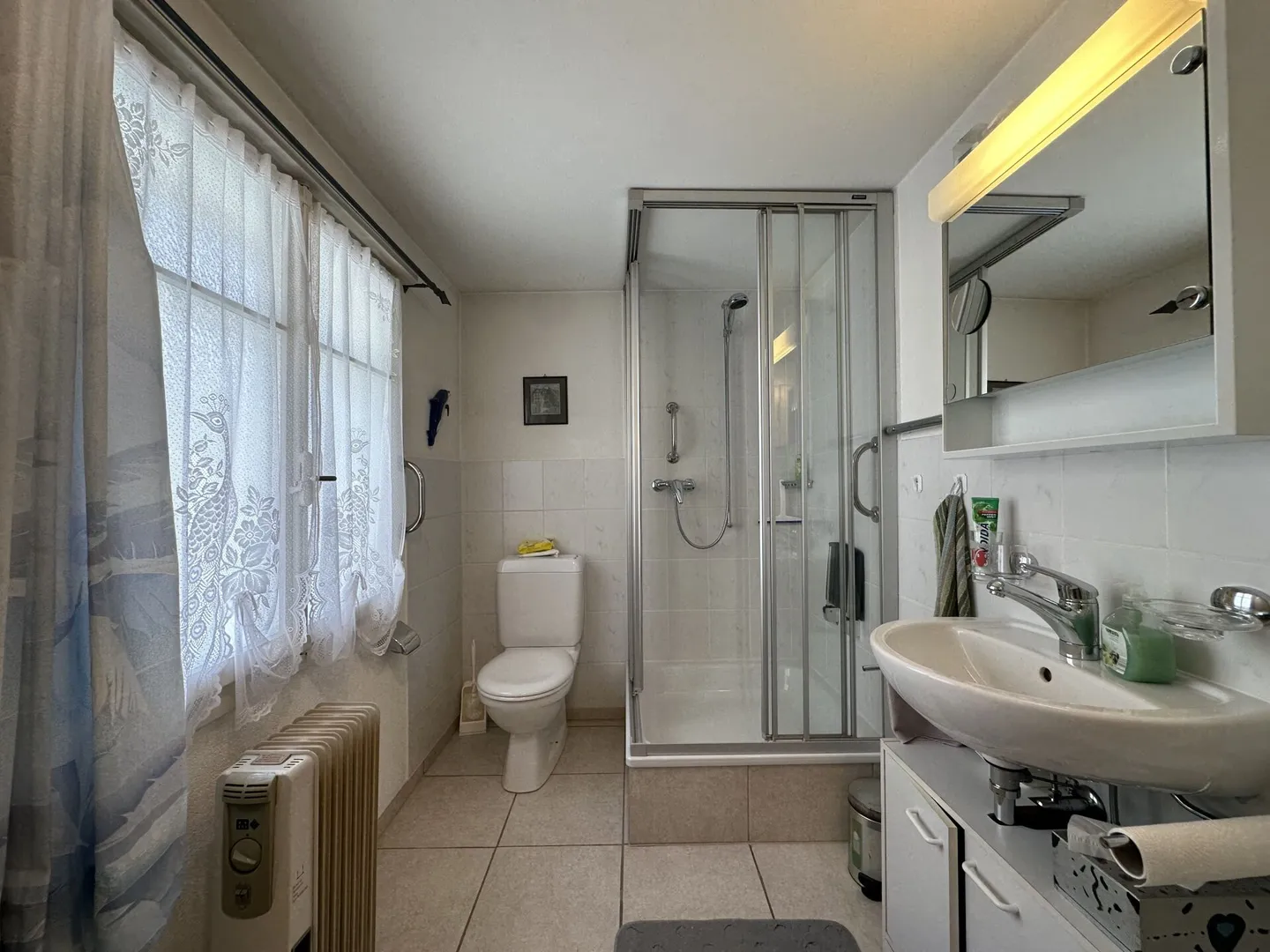 Charming terraced house with 6 rooms - Photo 7 of 11
