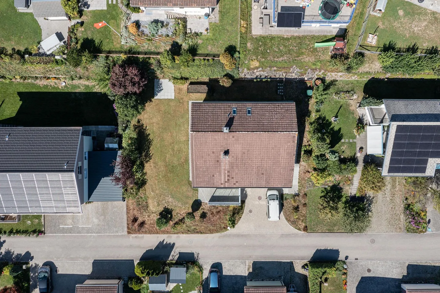 Maison individuelle de 6,5 pièces avec vue dégagée dans un emplacement ensoleillé et calme - Photo 4 sur 30