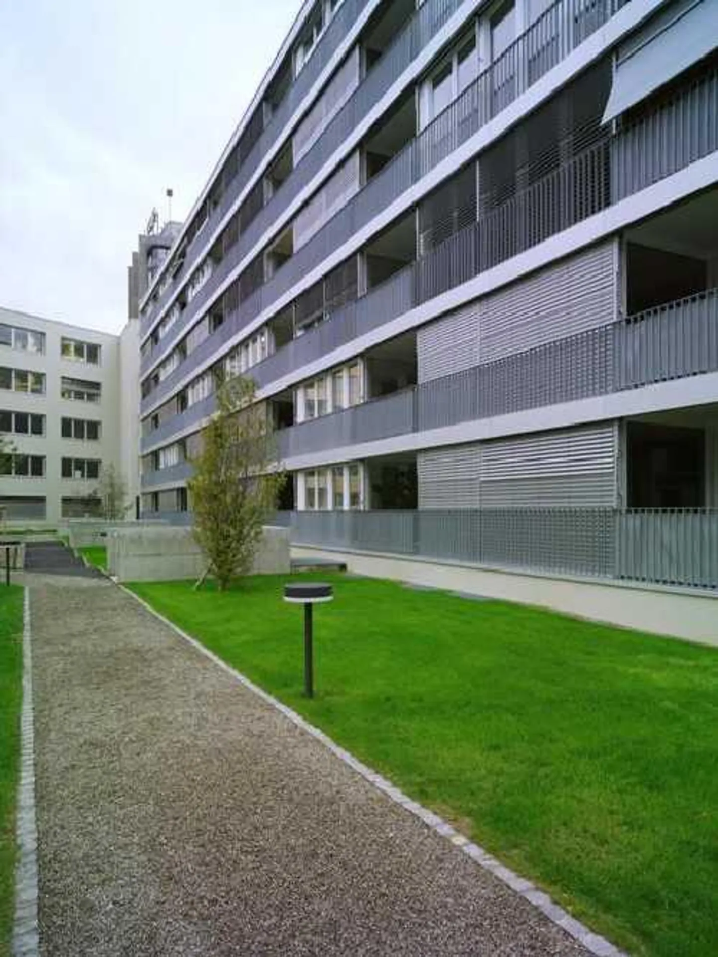 Helle Wohnung in ruhiger Lage - Foto 1 von 5