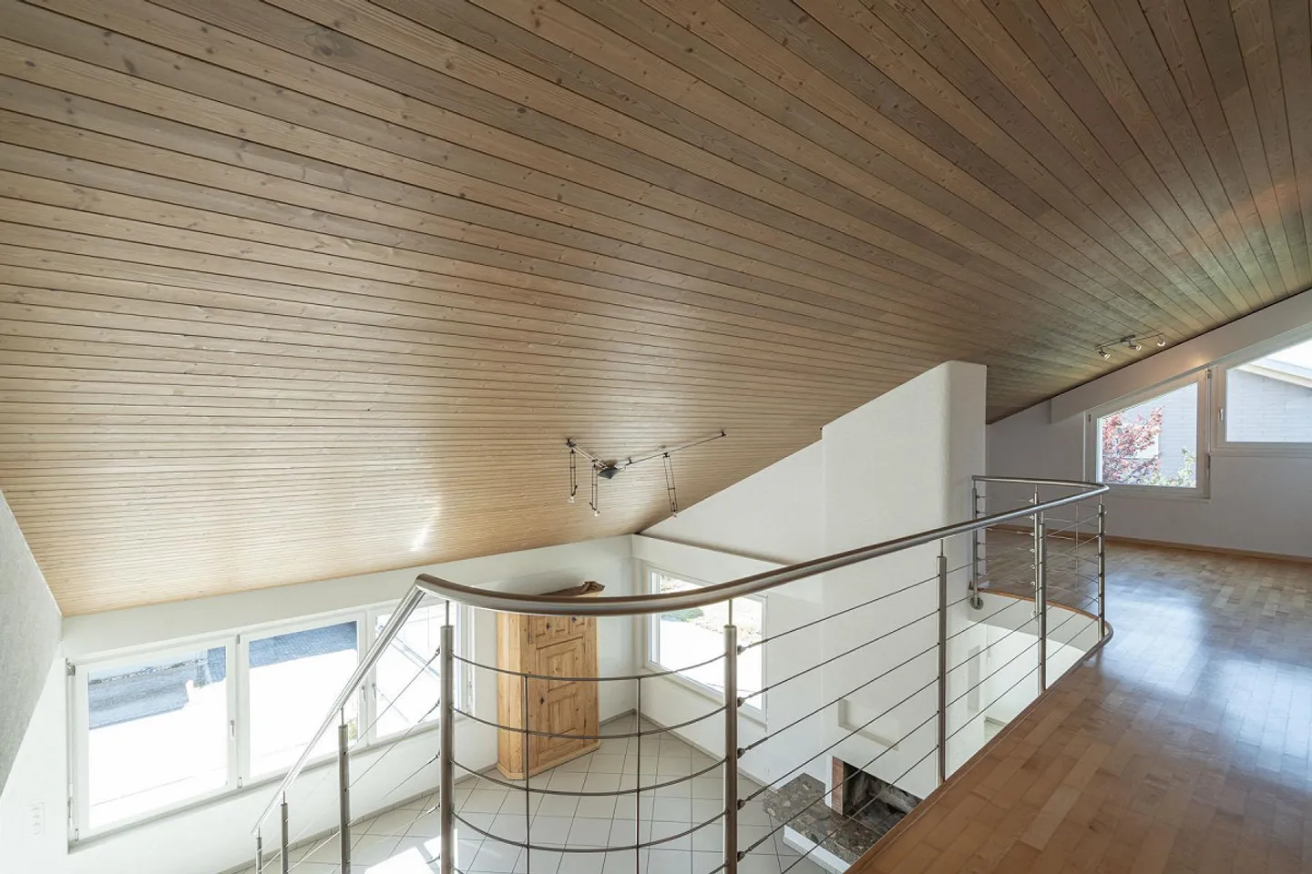 Maison individuelle de 6,5 pièces avec vue dégagée dans un emplacement ensoleillé et calme - Photo 23 sur 30