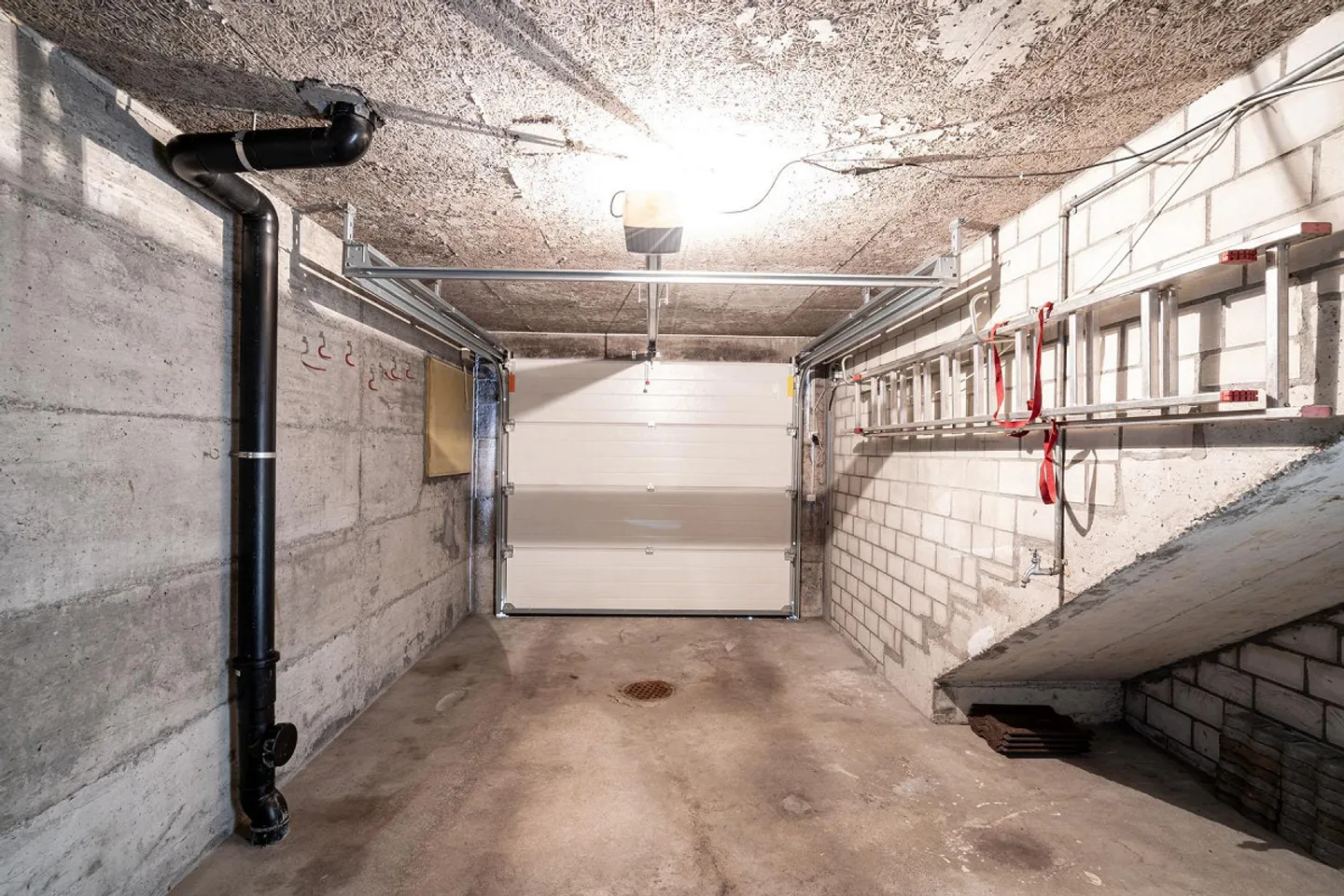Maison individuelle de 6,5 pièces avec vue dégagée dans un emplacement ensoleillé et calme - Photo 10 sur 30