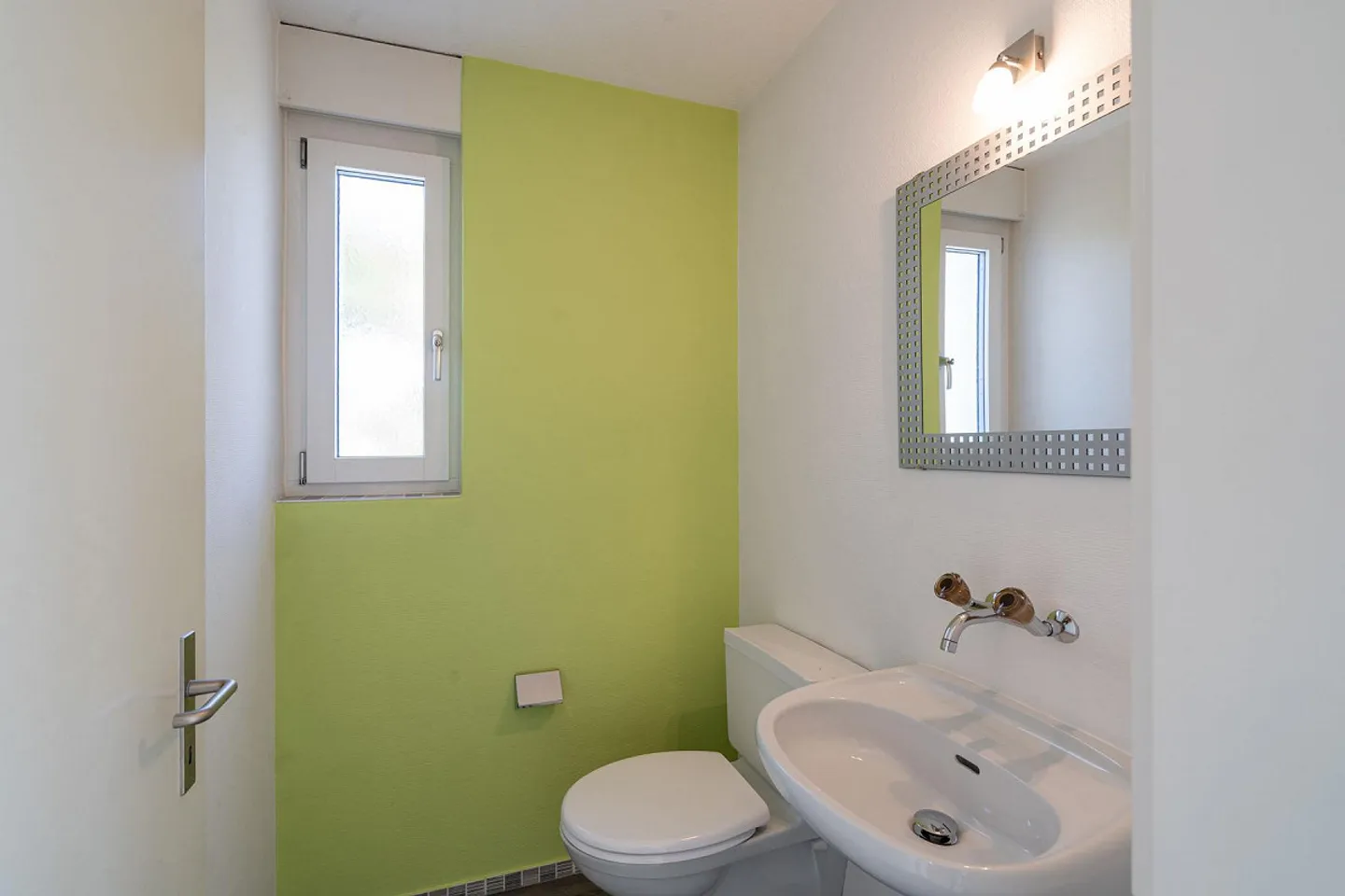 Maison individuelle de 6,5 pièces avec vue dégagée dans un emplacement ensoleillé et calme - Photo 12 sur 30