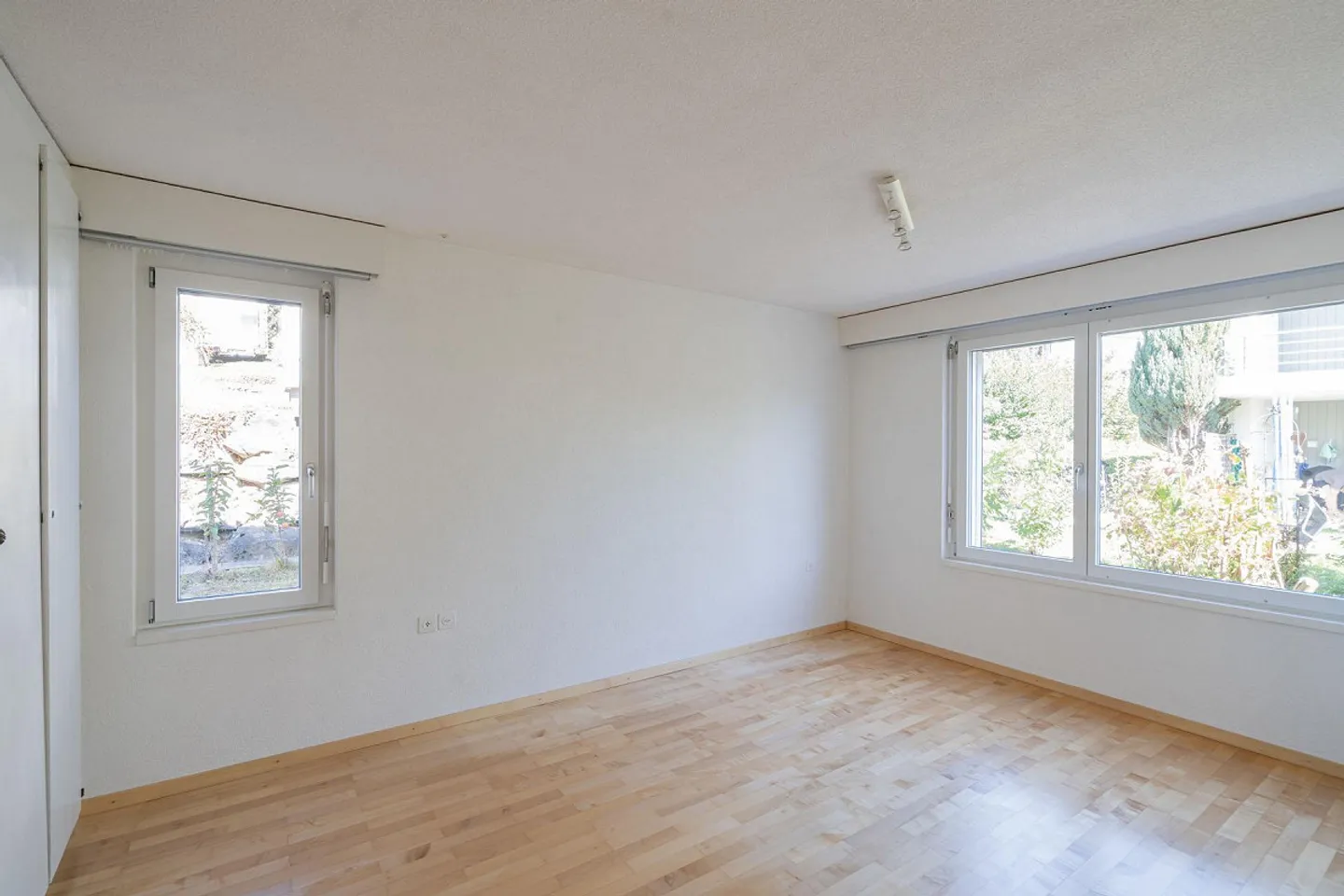 Maison individuelle de 6,5 pièces avec vue dégagée dans un emplacement ensoleillé et calme - Photo 13 sur 30