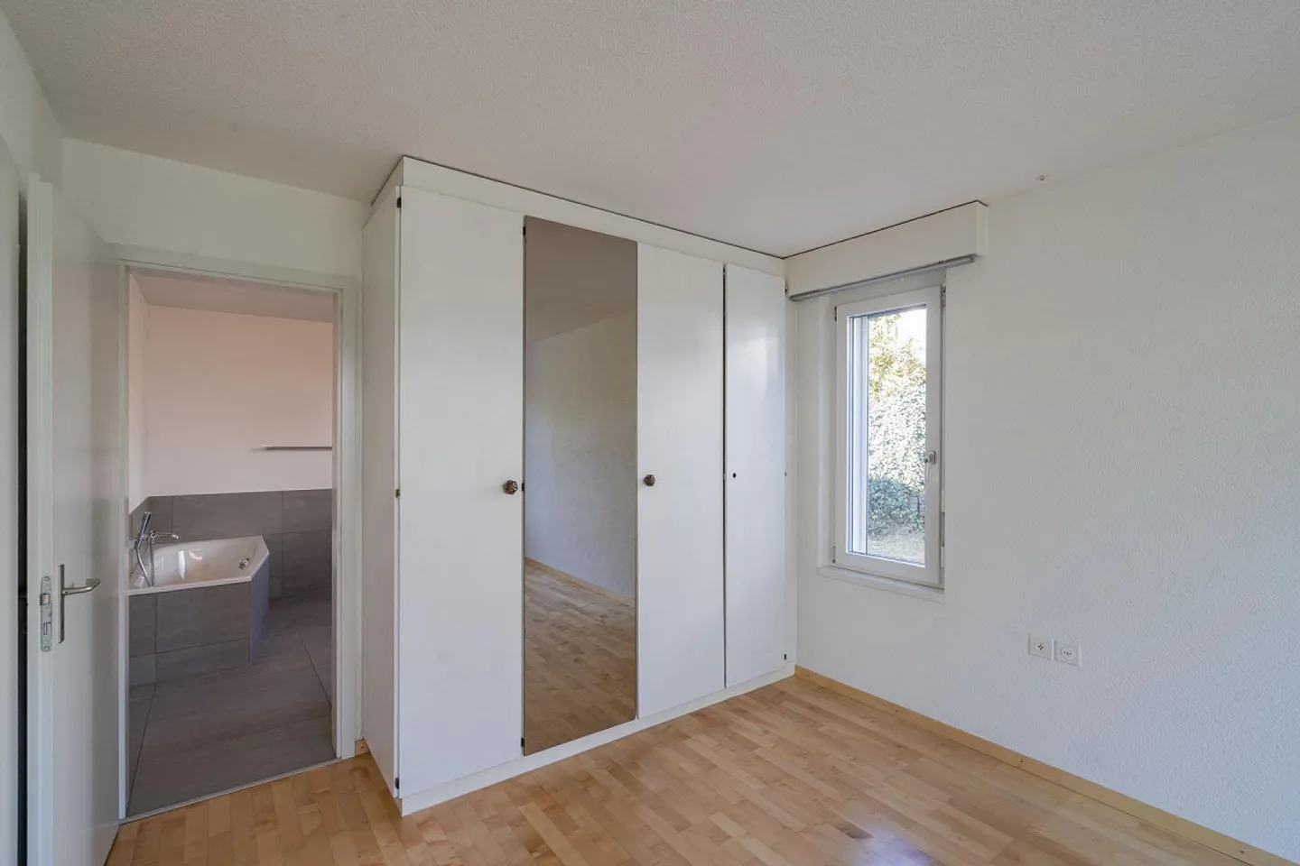 Maison individuelle de 6,5 pièces avec vue dégagée dans un emplacement ensoleillé et calme - Photo 14 sur 30