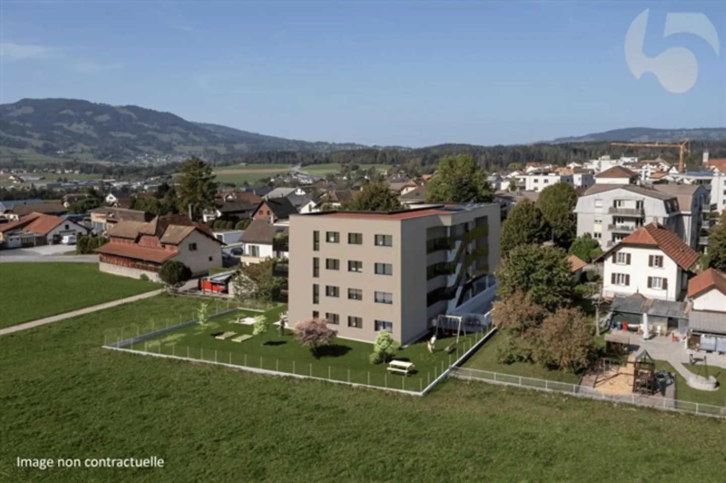 New apartment with large garden in a charming and luxurious development - Photo 2 of 7