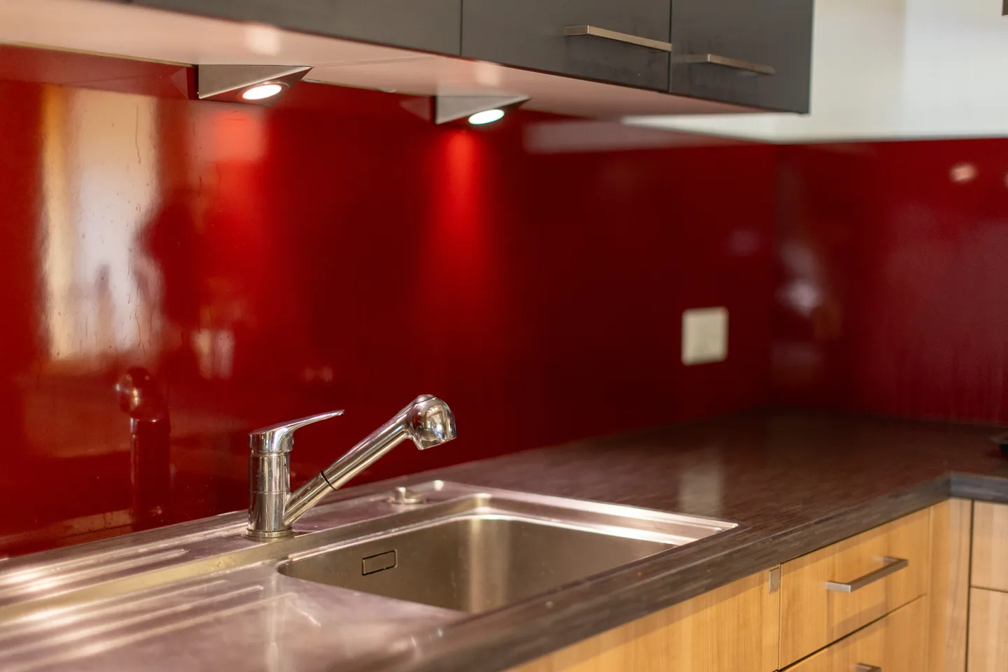 DUPLEX-WOHNUNG 2,5 ZIMMER IN GRANGES (VEVEYSE), MÖBLIERT - Foto 5 von 9