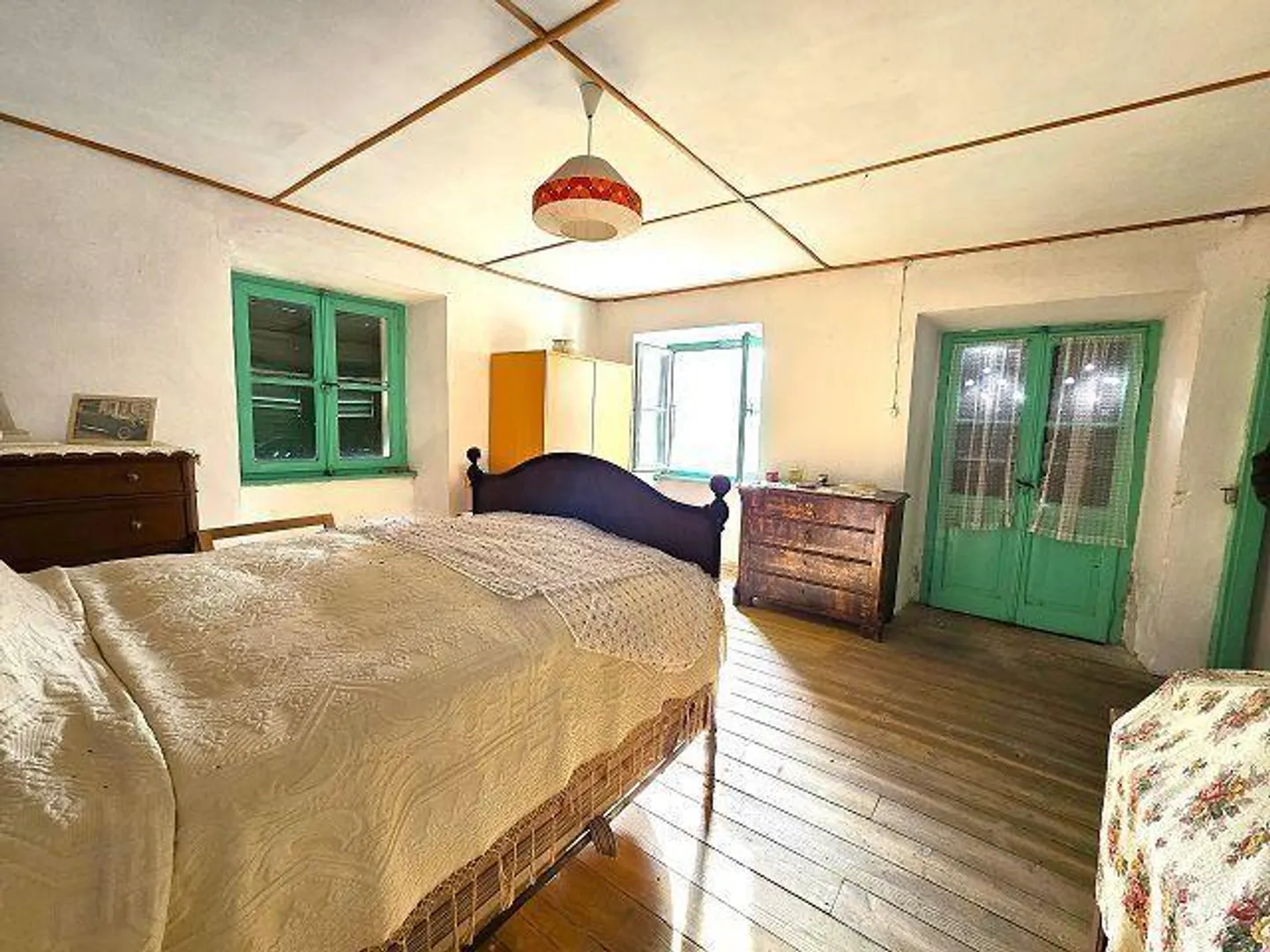 Grande casa ticinese di 9 locali con terreno - Foto 10 di 33