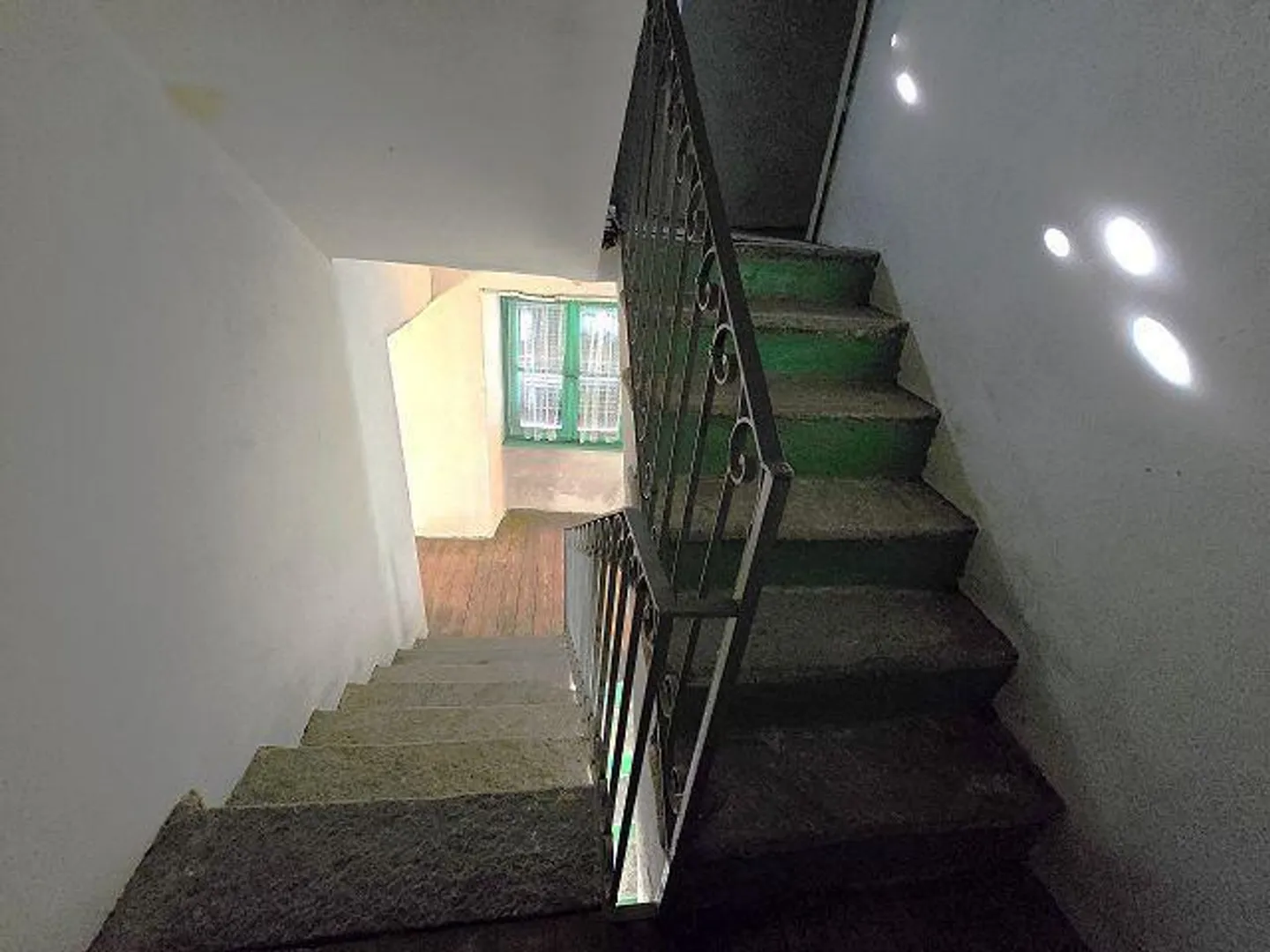 Grande casa ticinese di 9 locali con terreno - Foto 19 di 33