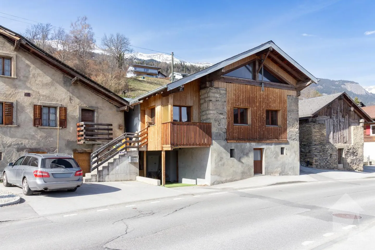 Fienile ristrutturato di 4,5 locali di 107 m2 abitabili con giardino di 40 m2 - Foto 17 di 19