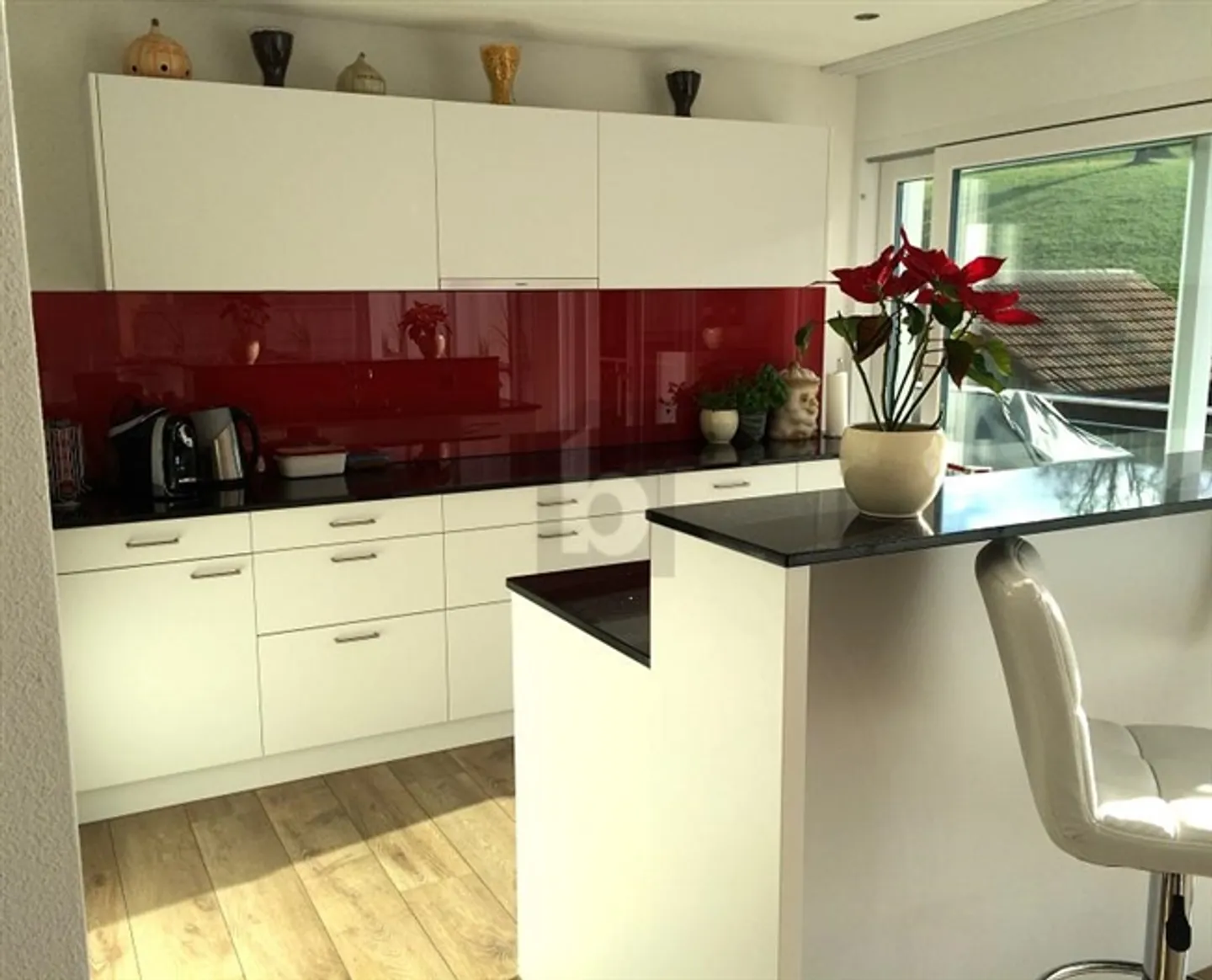 In a Quiet Location with a Large Terrace - Photo 1 of 6