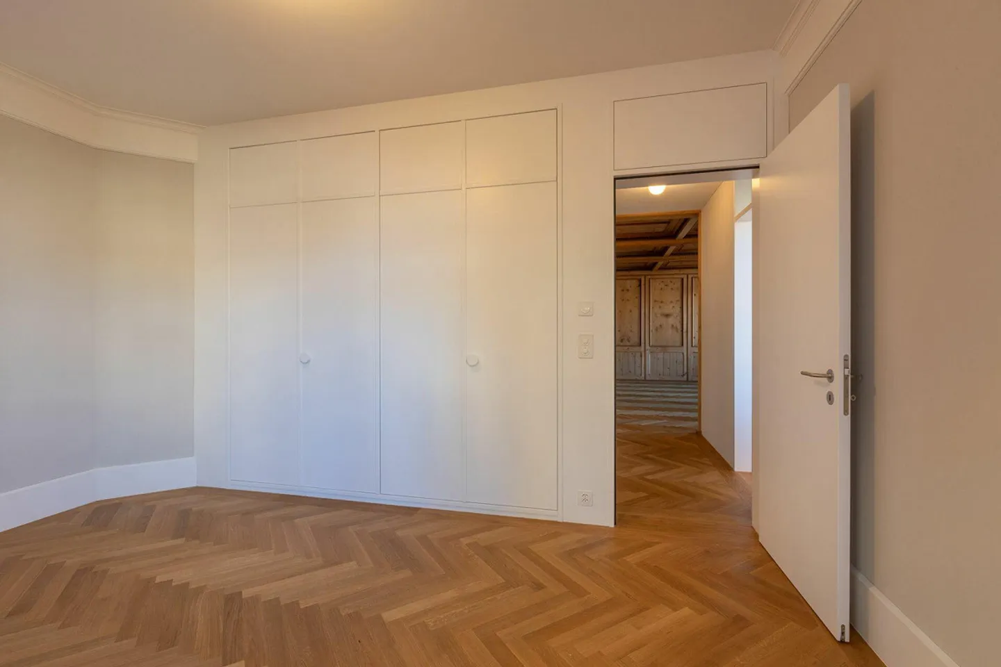 Immeuble résidentiel et commercial - Photo 4 sur 21