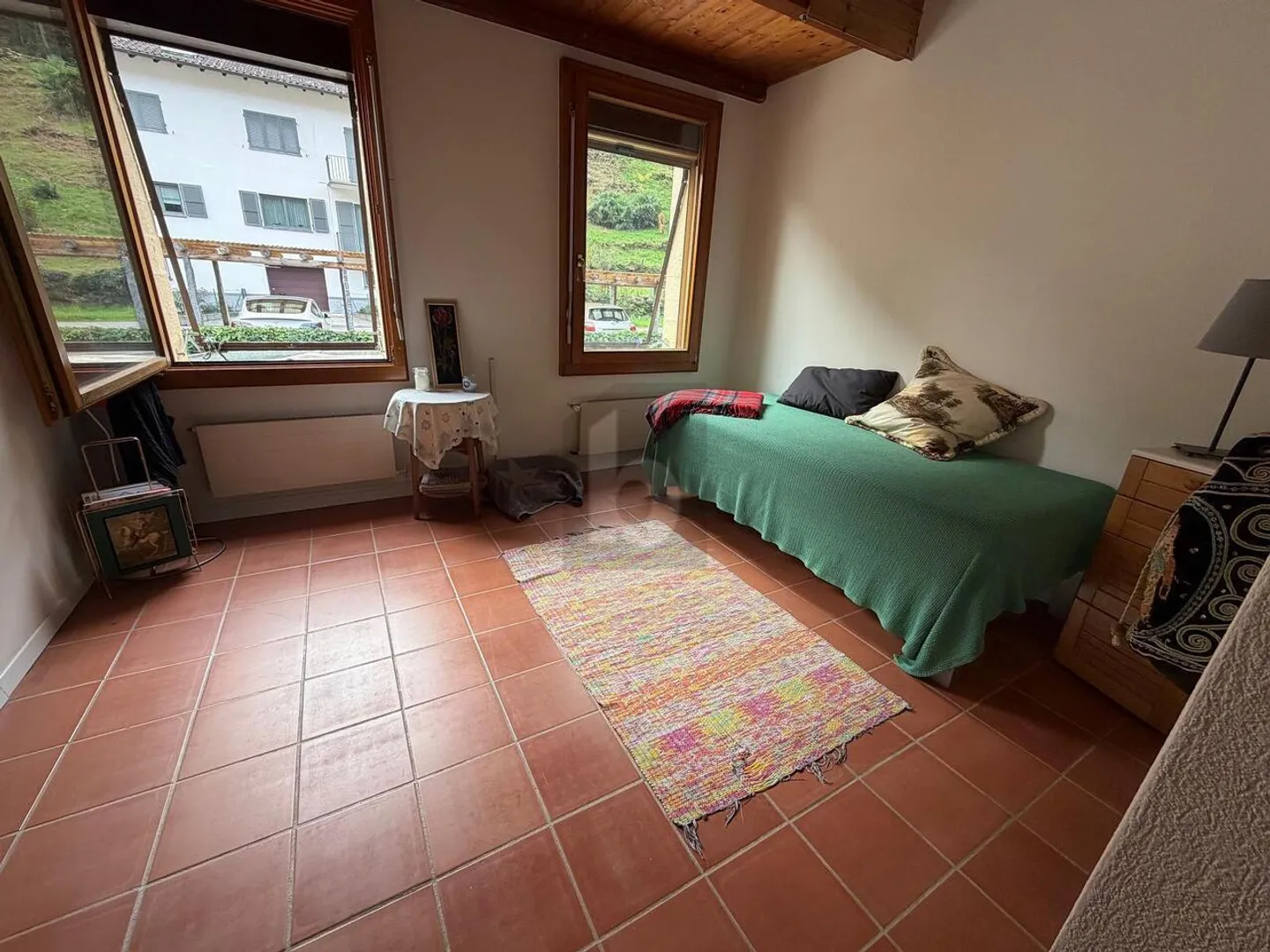 ON TWO FLOORS WITH COURTYARD ALSO SECONDARY - Photo 4 of 5