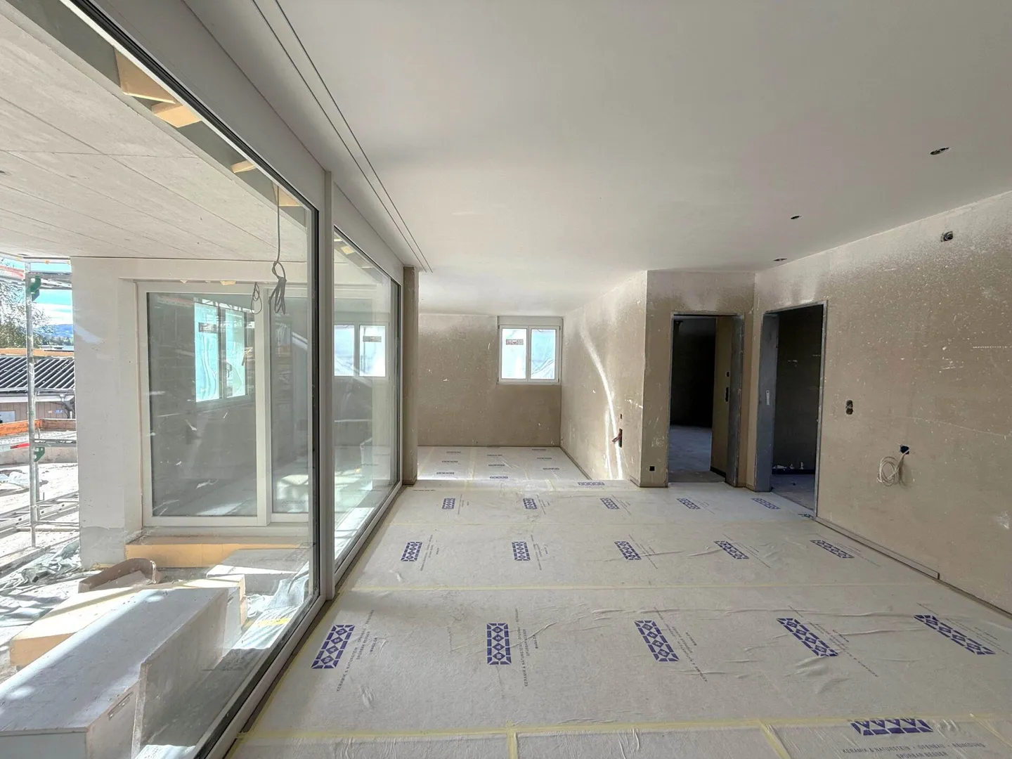 Neubauprojekt "Frohegg" - Ihre Chance auf die letzte 4.5-Zimmer-Parterrewohnung - Foto 6 von 18