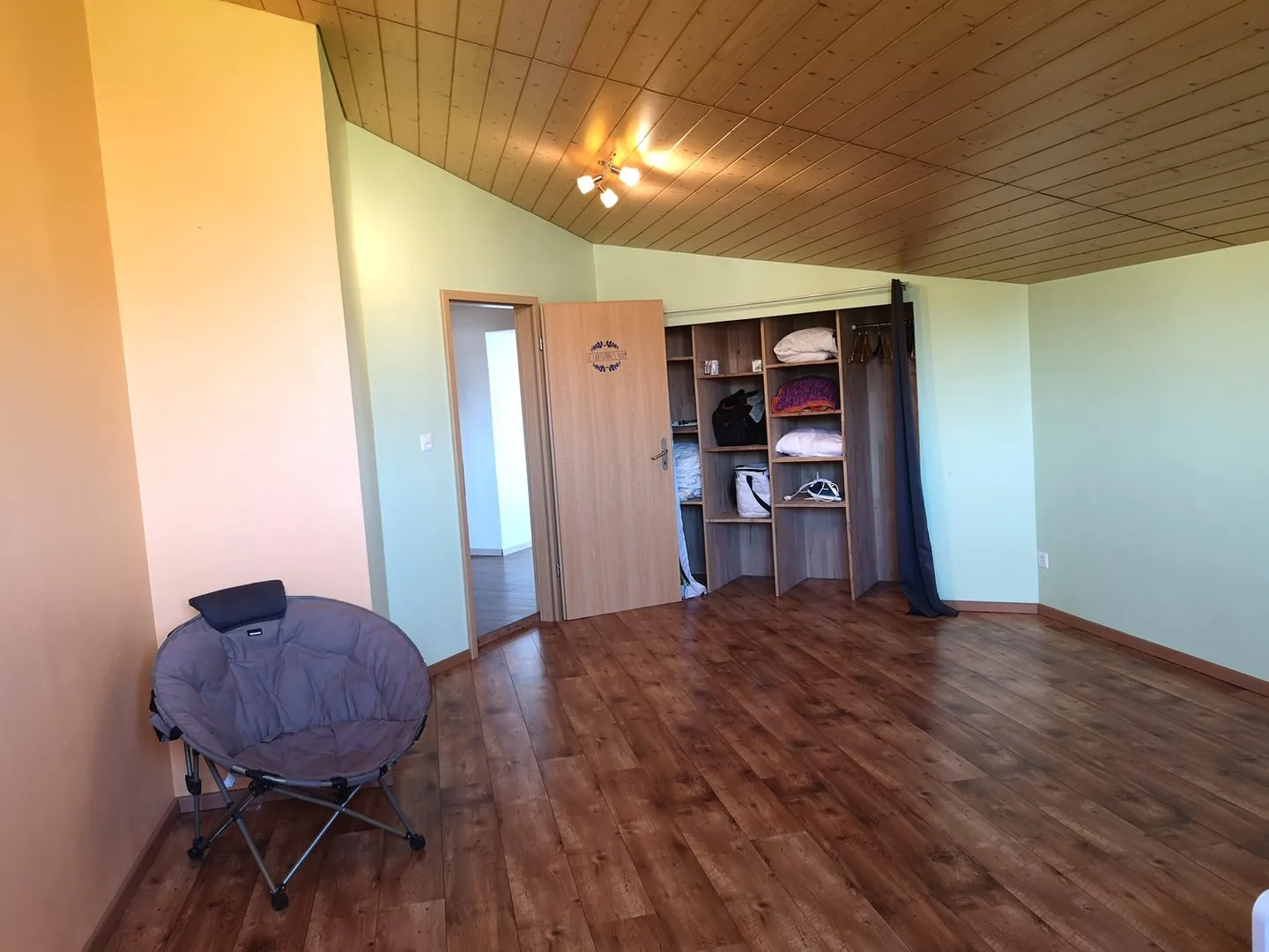 Geräumiges Familienhaus in Lajoux - Foto 39 von 63