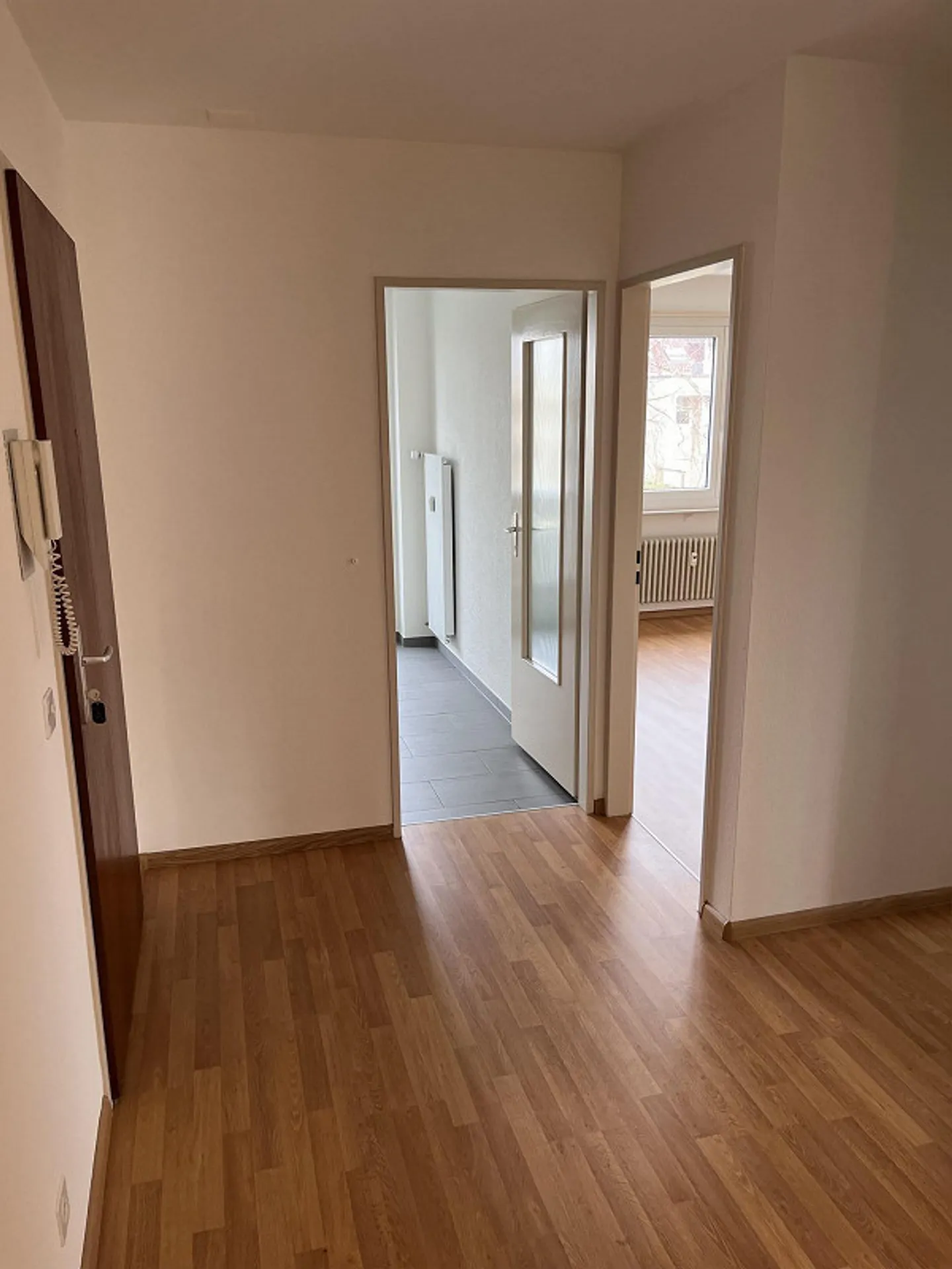 Appartamento 3 locali soleggiato nel verde - Foto 7 di 10