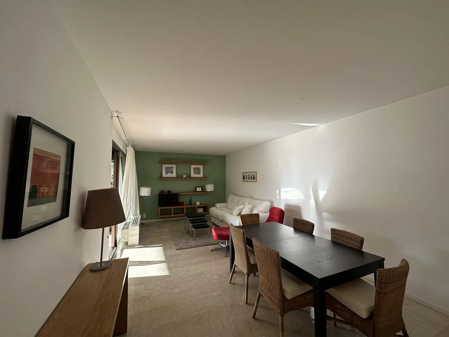 Appartement avec meubles et vue sur le lac à louer - Photo 5 sur 15