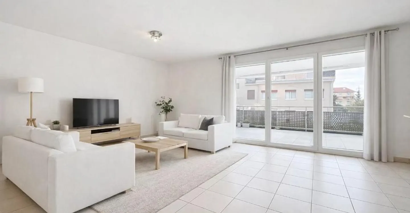 Beautiful 3.5-room apartment in Gland - Photo 1 of 7