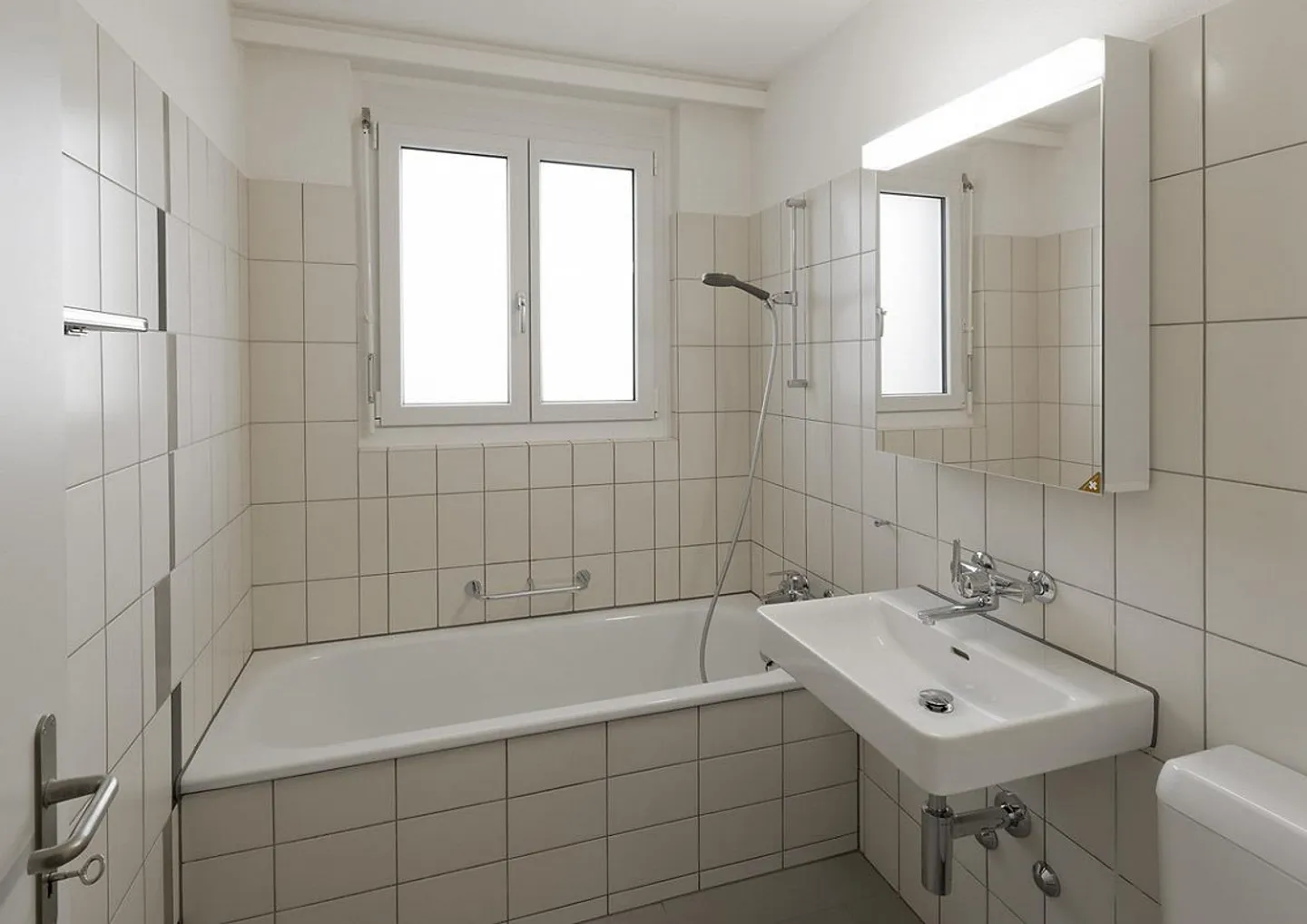 MIETEN OHNE DEPOT - Grosszügige, sehr zentrale Wohnung im Grünen - Foto 5 von 7