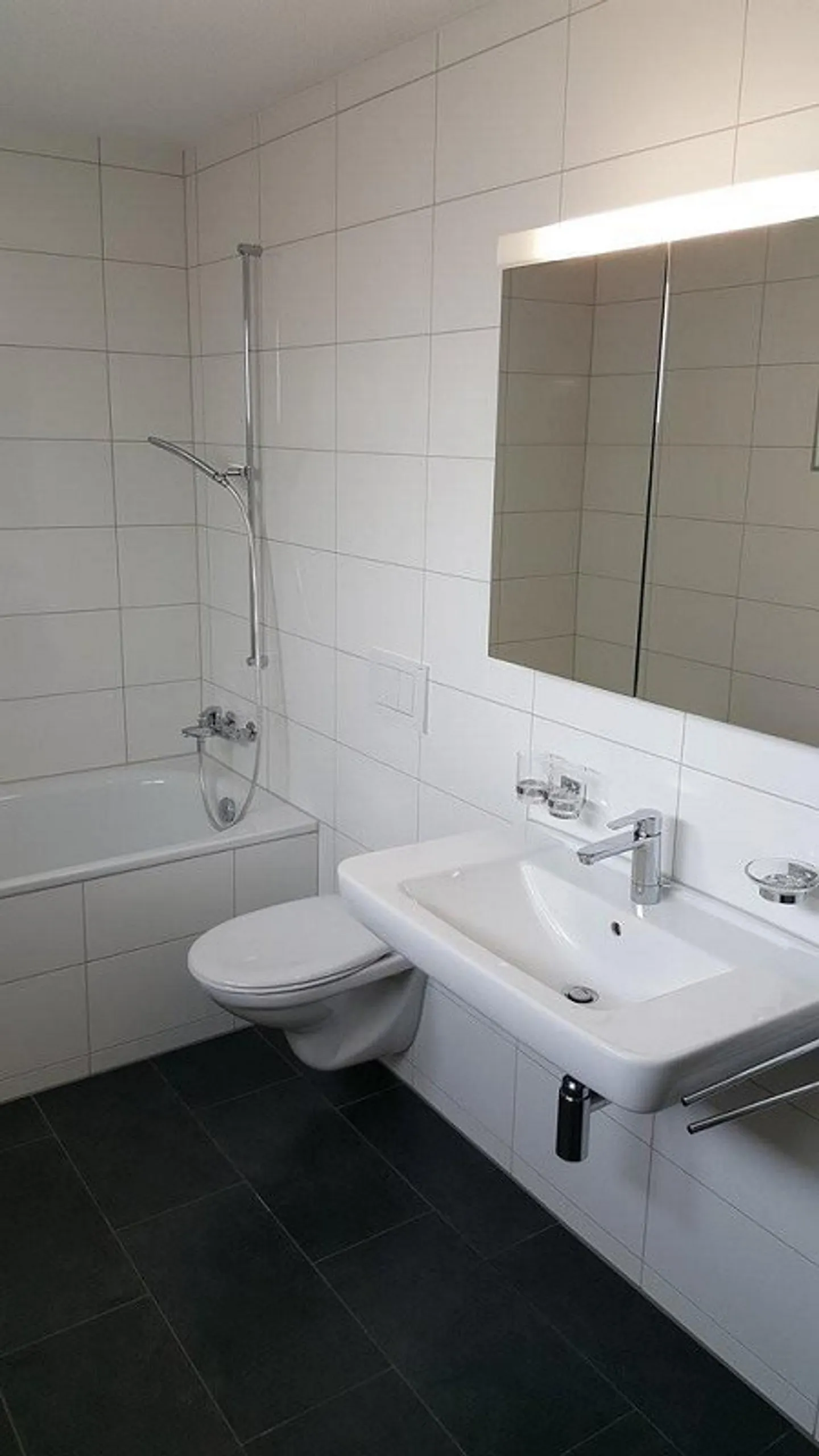 Ground floor apartment in the Breitmatte development - Photo 6 of 7