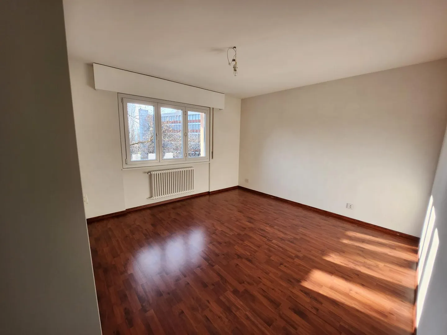 Renoviertes 4.5-Zimmer-Apartment - Foto 9 von 9