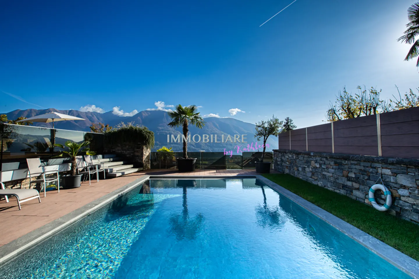 Appartement moderne avec vue sur le lac - Photo 1 sur 13