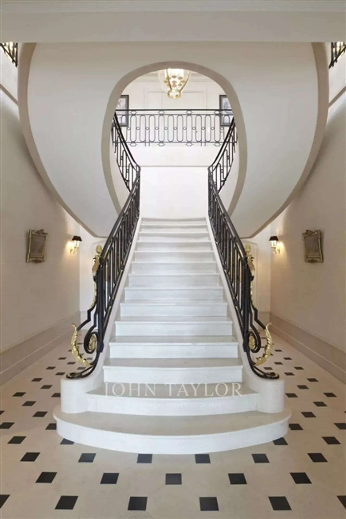 Villa sublime con posizione rara - Foto 3 di 9