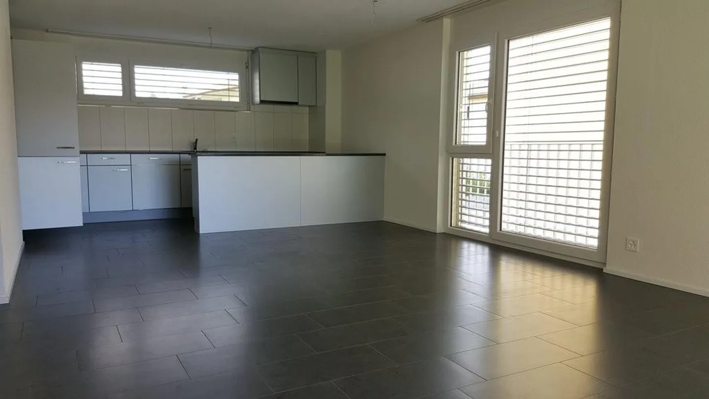 Ground floor apartment in the Breitmatte development - Photo 2 of 7