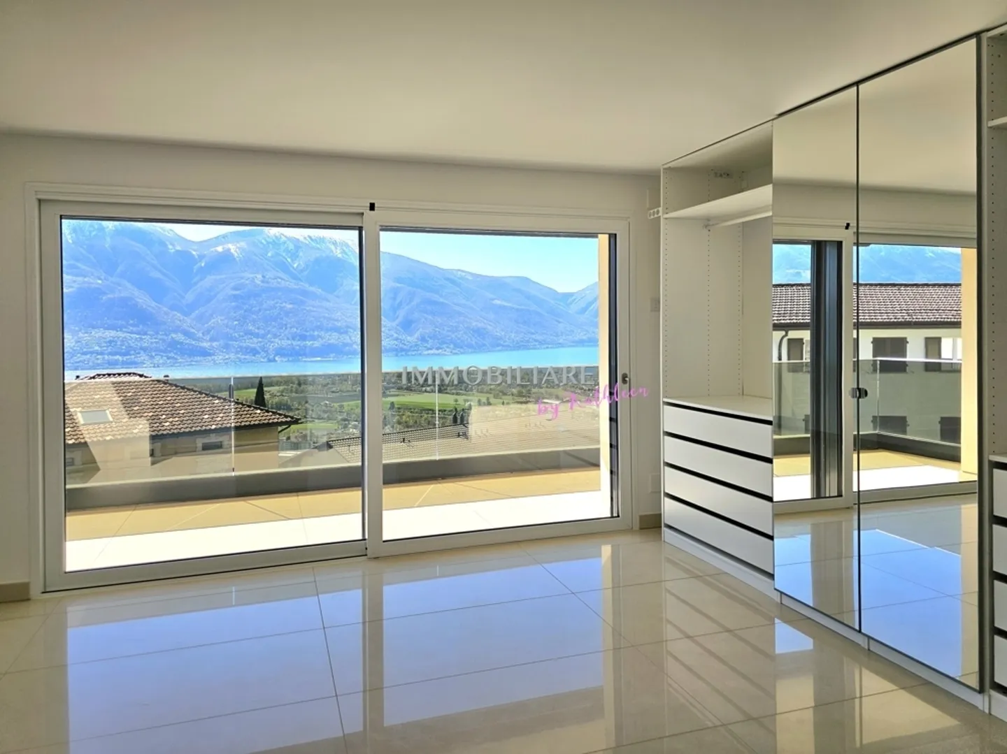 Appartement moderne avec vue sur le lac - Photo 13 sur 13