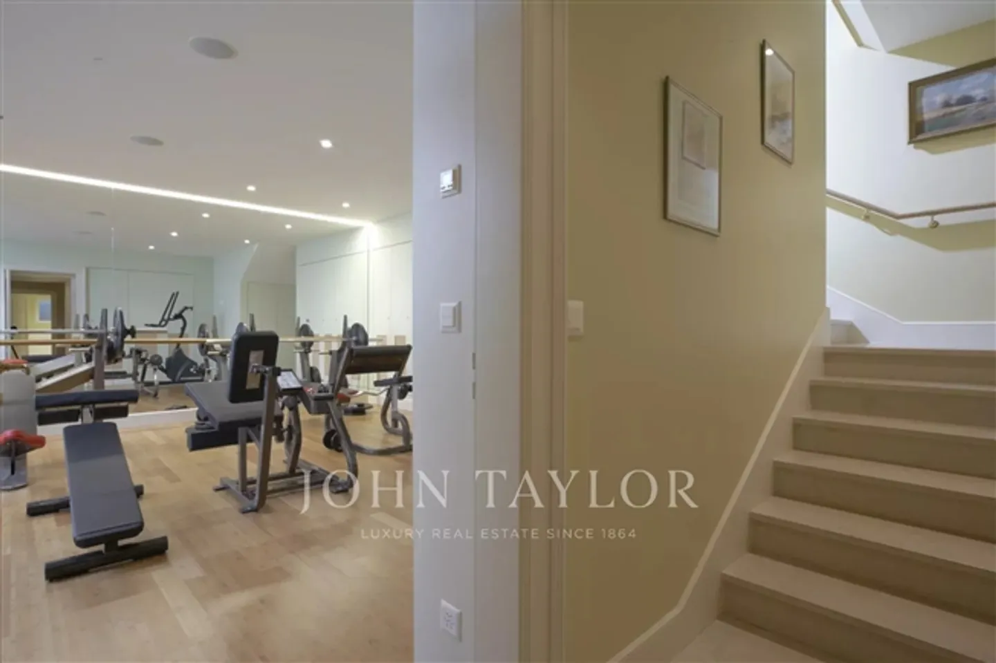 Villa sublime con posizione rara - Foto 6 di 9