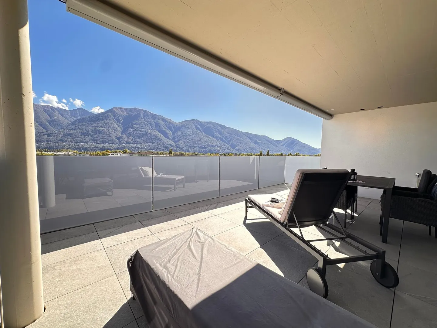 Contemporary Elegance in the Heart of Locarno - Secondary Residence Only - Photo 7 of 13