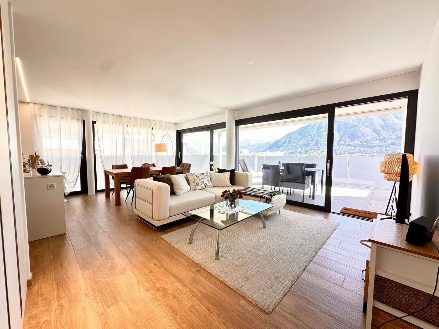 Contemporary Elegance in the Heart of Locarno - Secondary Residence Only - Photo 9 of 13