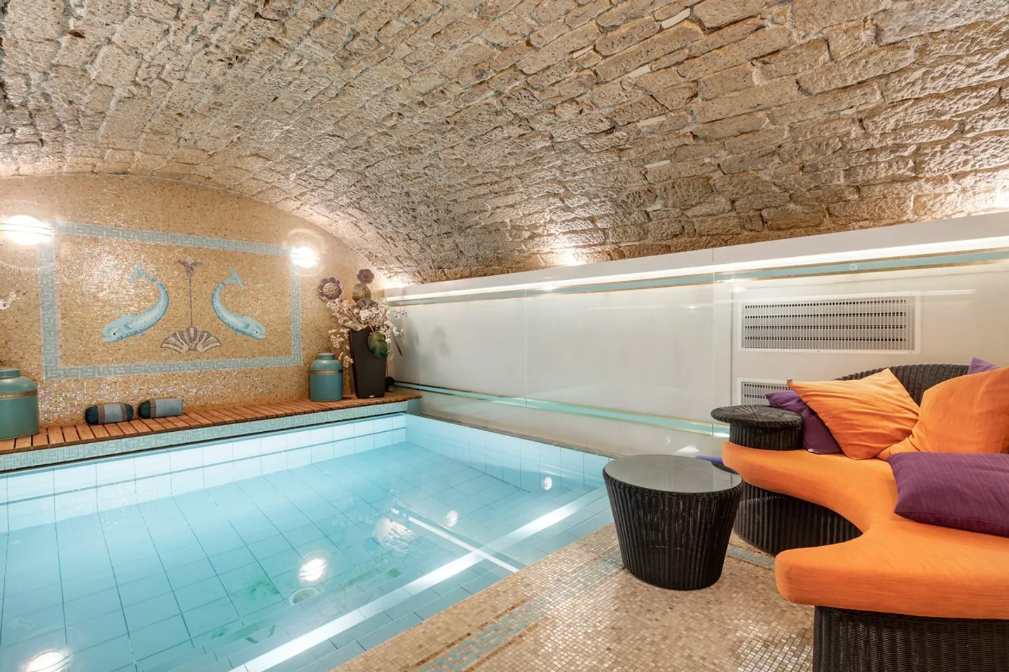 Élégance et caractère au coeur de la vieille ville - Photo 13 sur 13