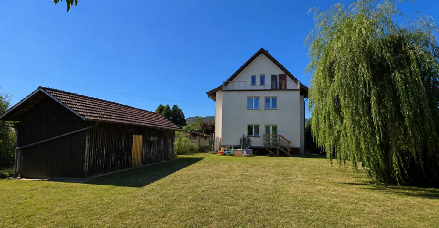 8-Zimmer-Haus - Foto 3 von 12