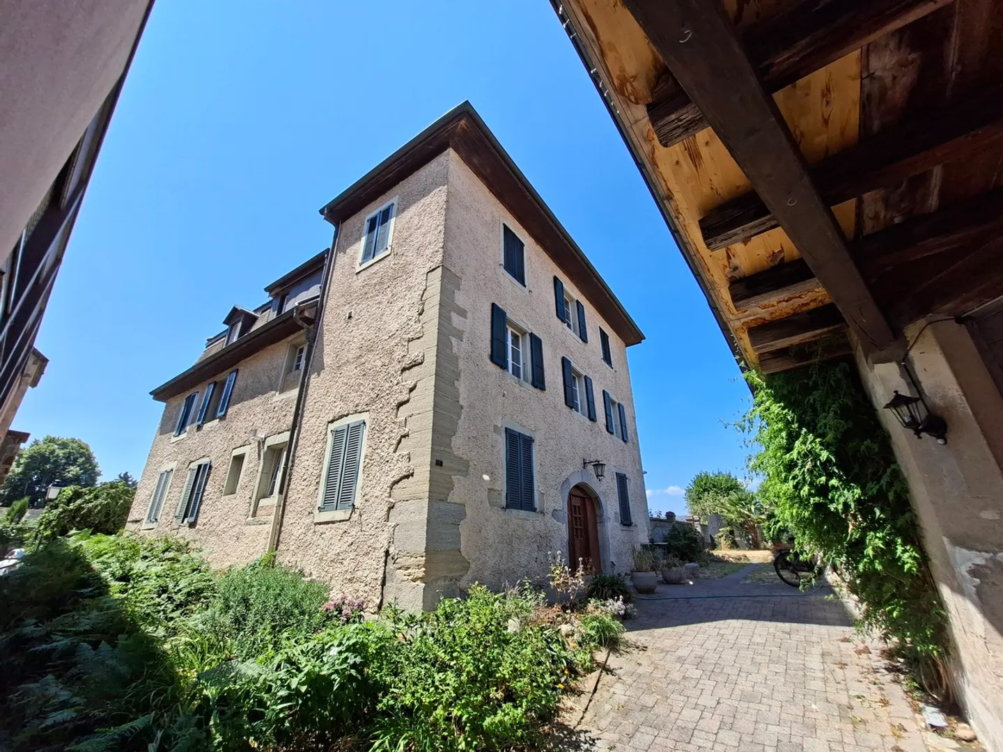 Appartamento di 4 stanze con vista mozzafiato nella città vecchia - Foto 1 di 10