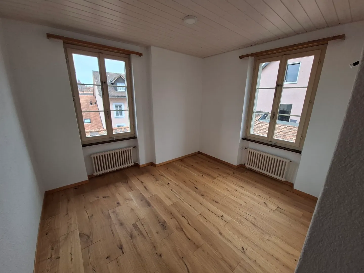 Appartamento di 4 stanze con vista mozzafiato nella città vecchia - Foto 8 di 10
