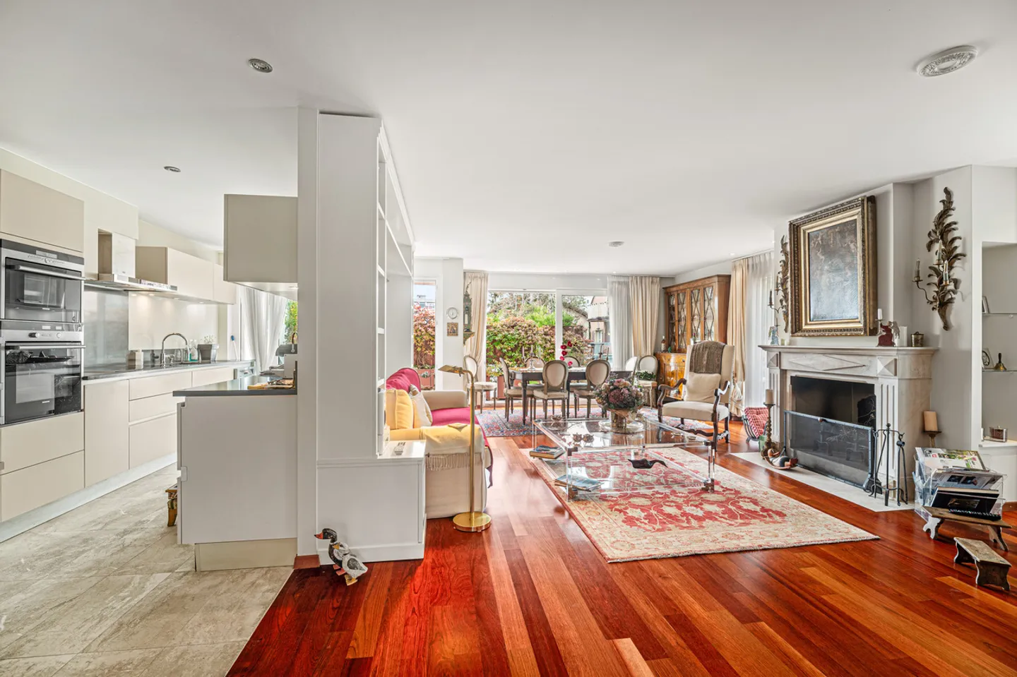 Schöner Penthouse-Duplex mit unabhängigem Studio im Herzen von Nyon - Foto 1 von 15