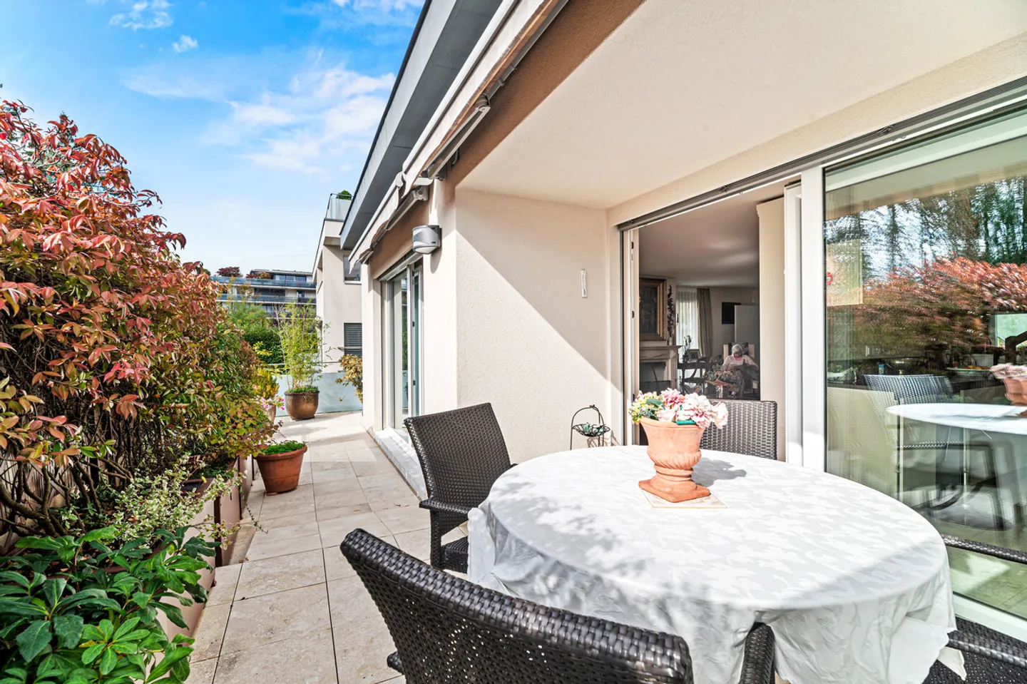 Schöner Penthouse-Duplex mit unabhängigem Studio im Herzen von Nyon - Foto 7 von 15