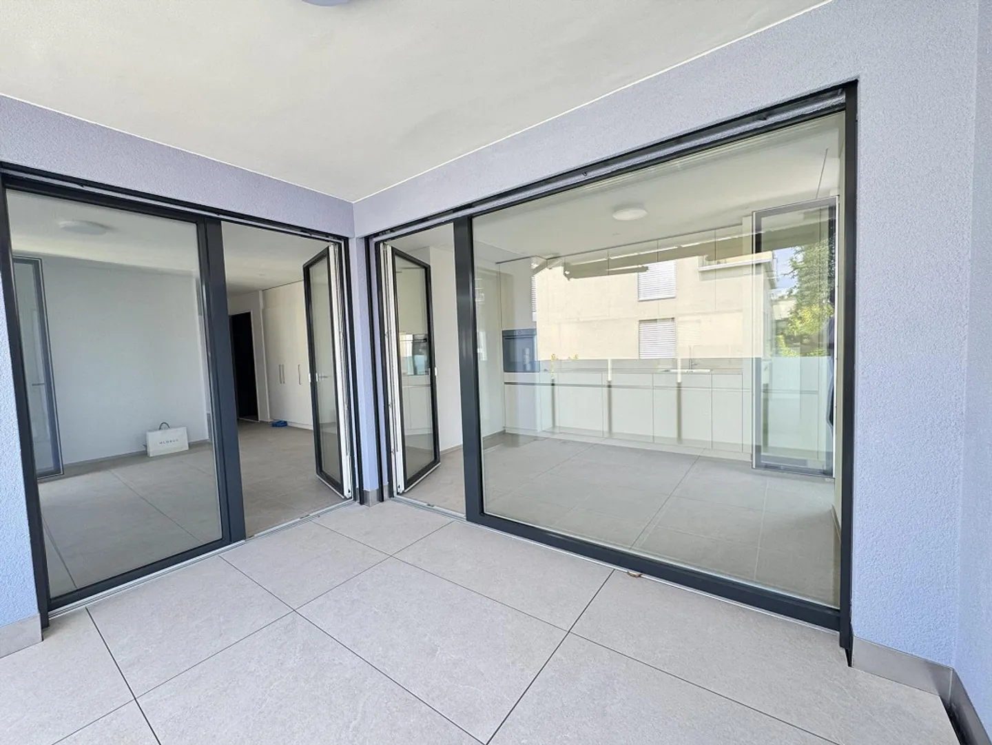 Modernes Apartment in Zürich Albisrieden - Foto 3 von 8