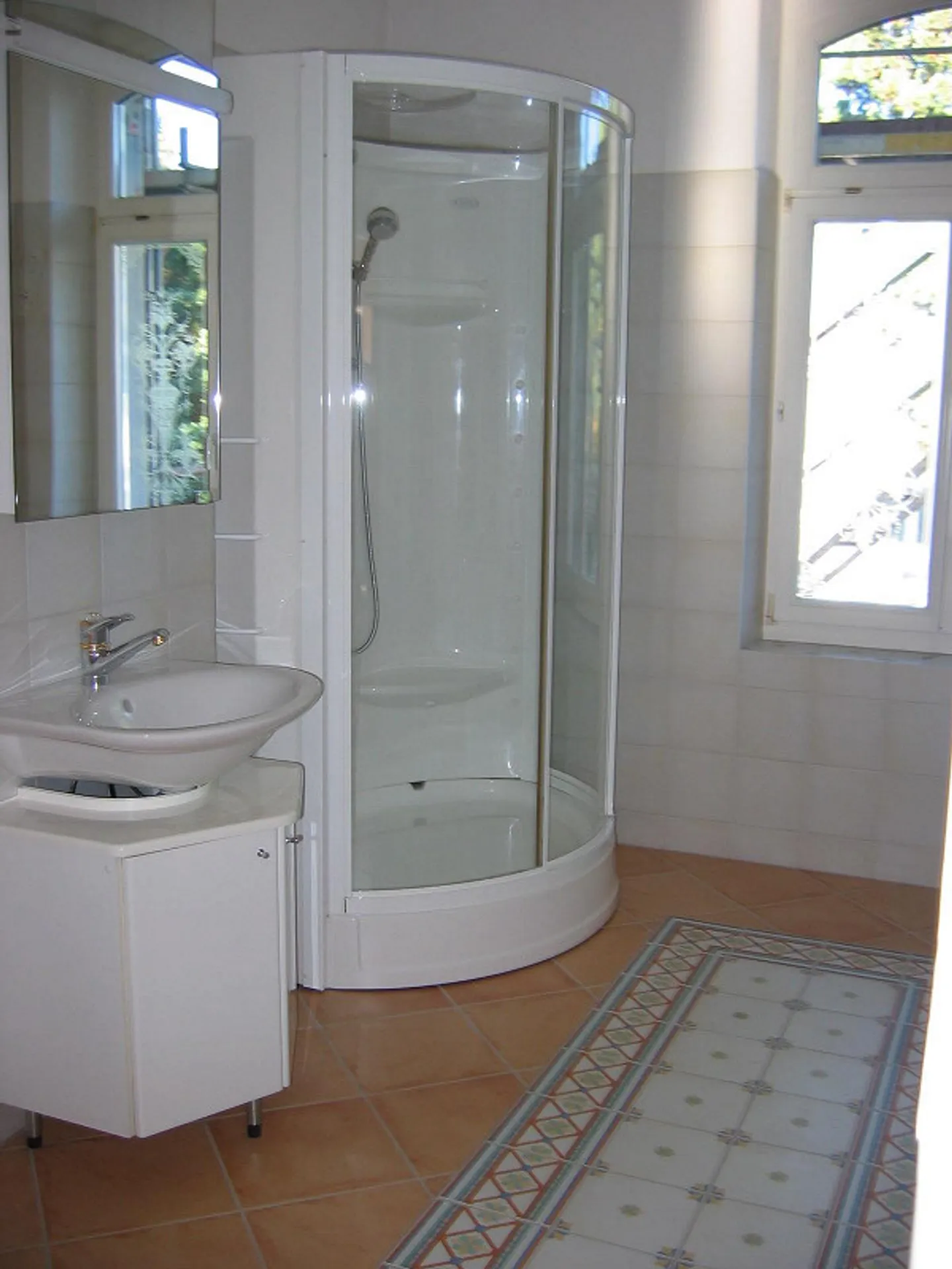 enorme appartamento signorile di 3½ locali in città con 2 balconi e giardino - Foto 9 di 12