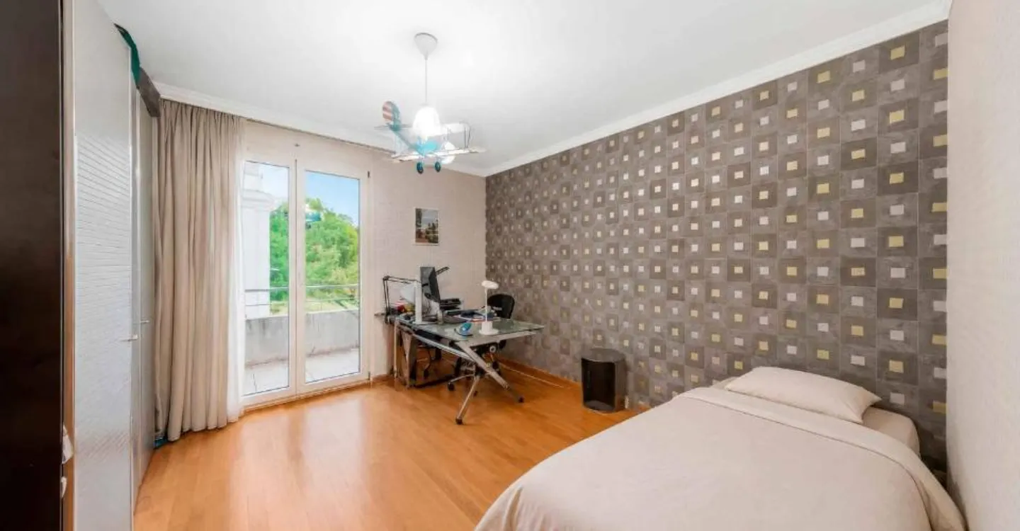 Luxuswohnung mit Seeblick - Foto 7 von 9